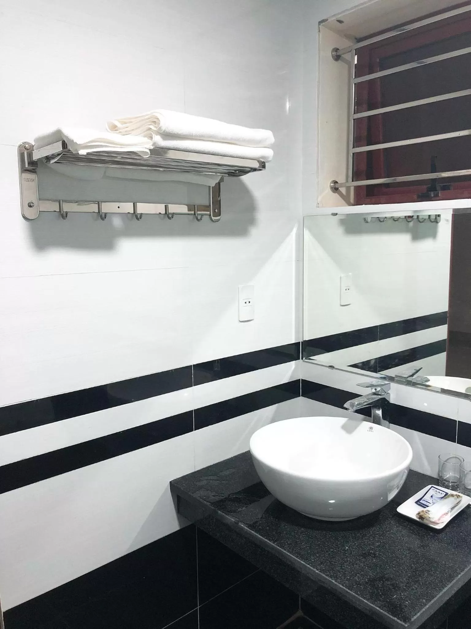 Toilet in Ruby Hotel