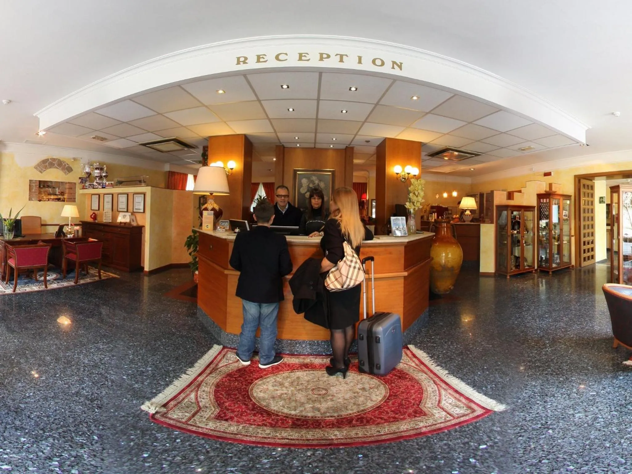 Lobby or reception in Hotel La Pace - Experience