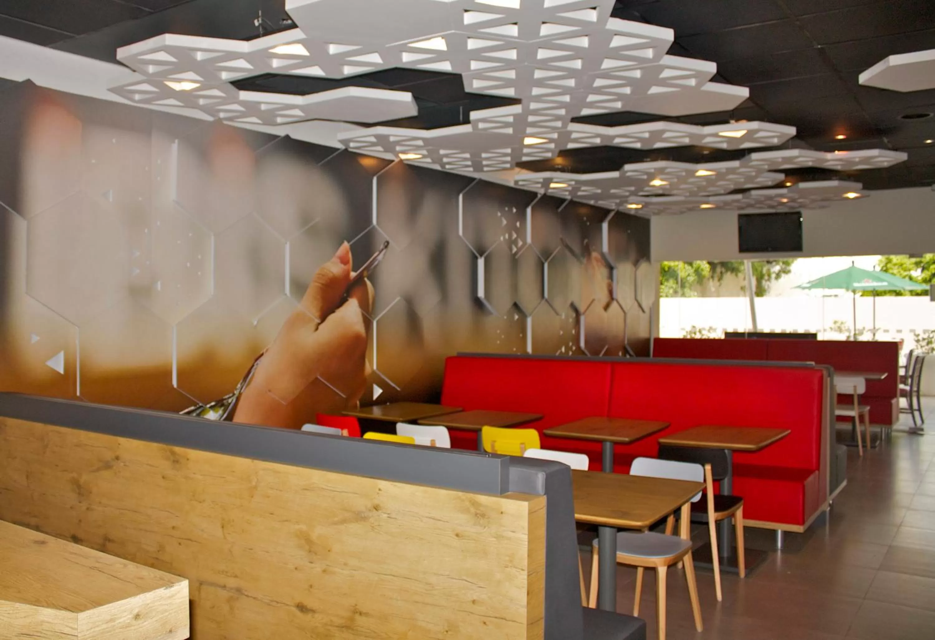 Restaurant/places to eat in Ibis Guadalajara Expo