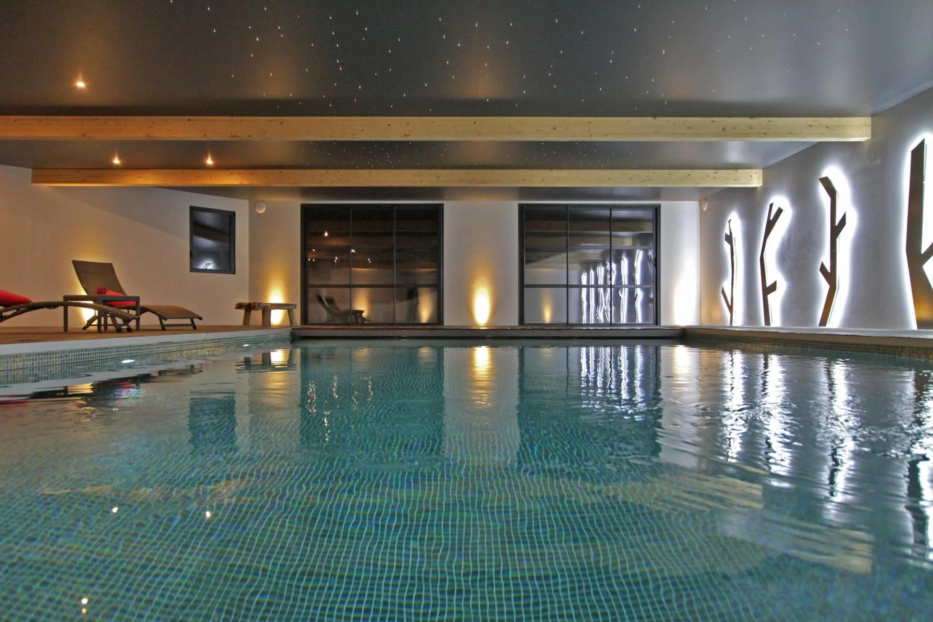 Swimming pool in LE M HOTEL & SPA HONFLEUR
