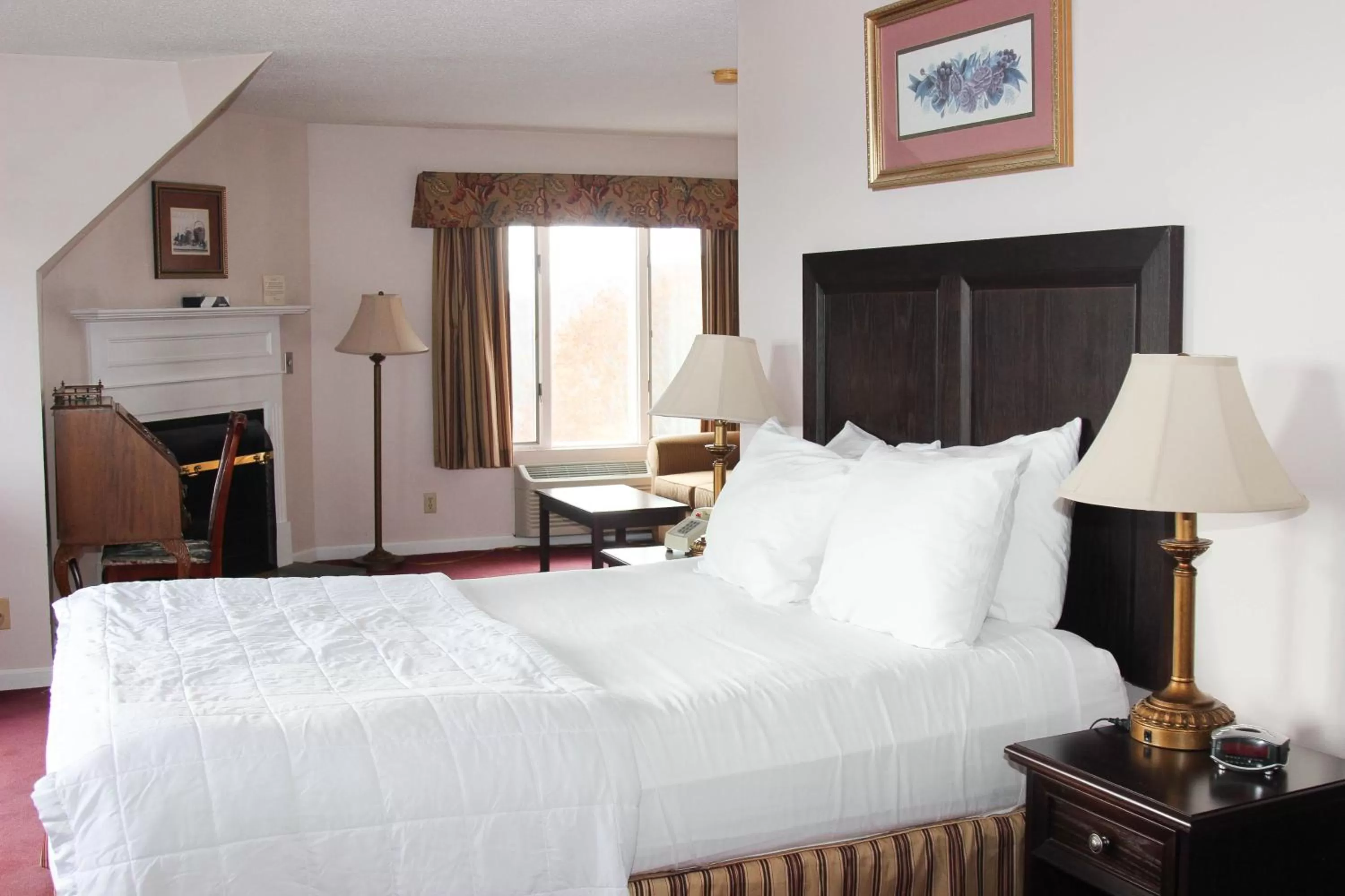 Bed in The Lucerne Inn