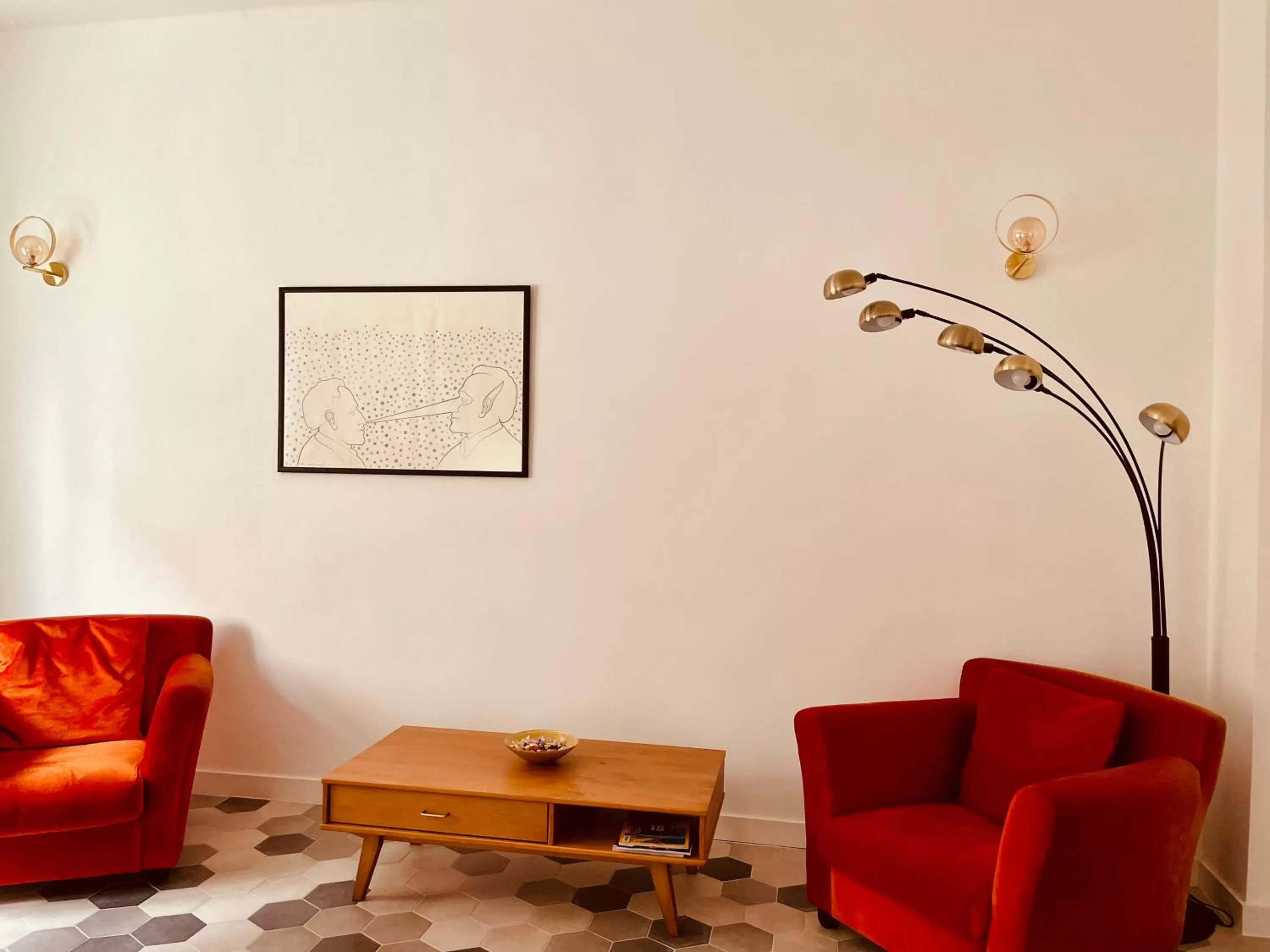 Living room in chiesa russa