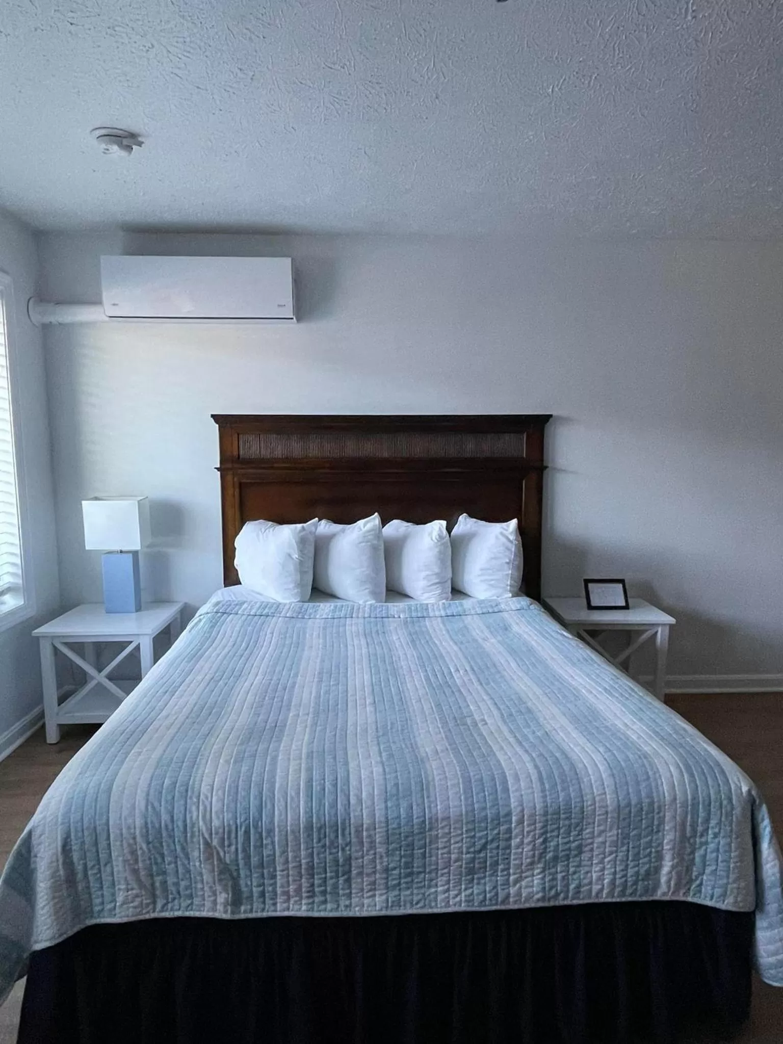 Queen Suite with Sofa Bed in The Grand Beach Inn