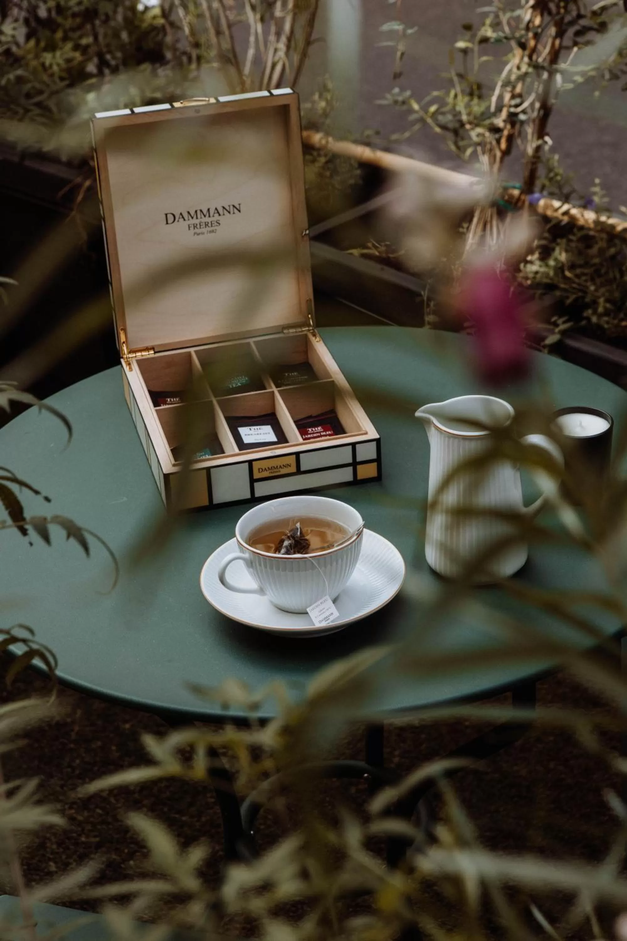 Balcony/Terrace in Hôtel de Lille - Saint-Germain des Près