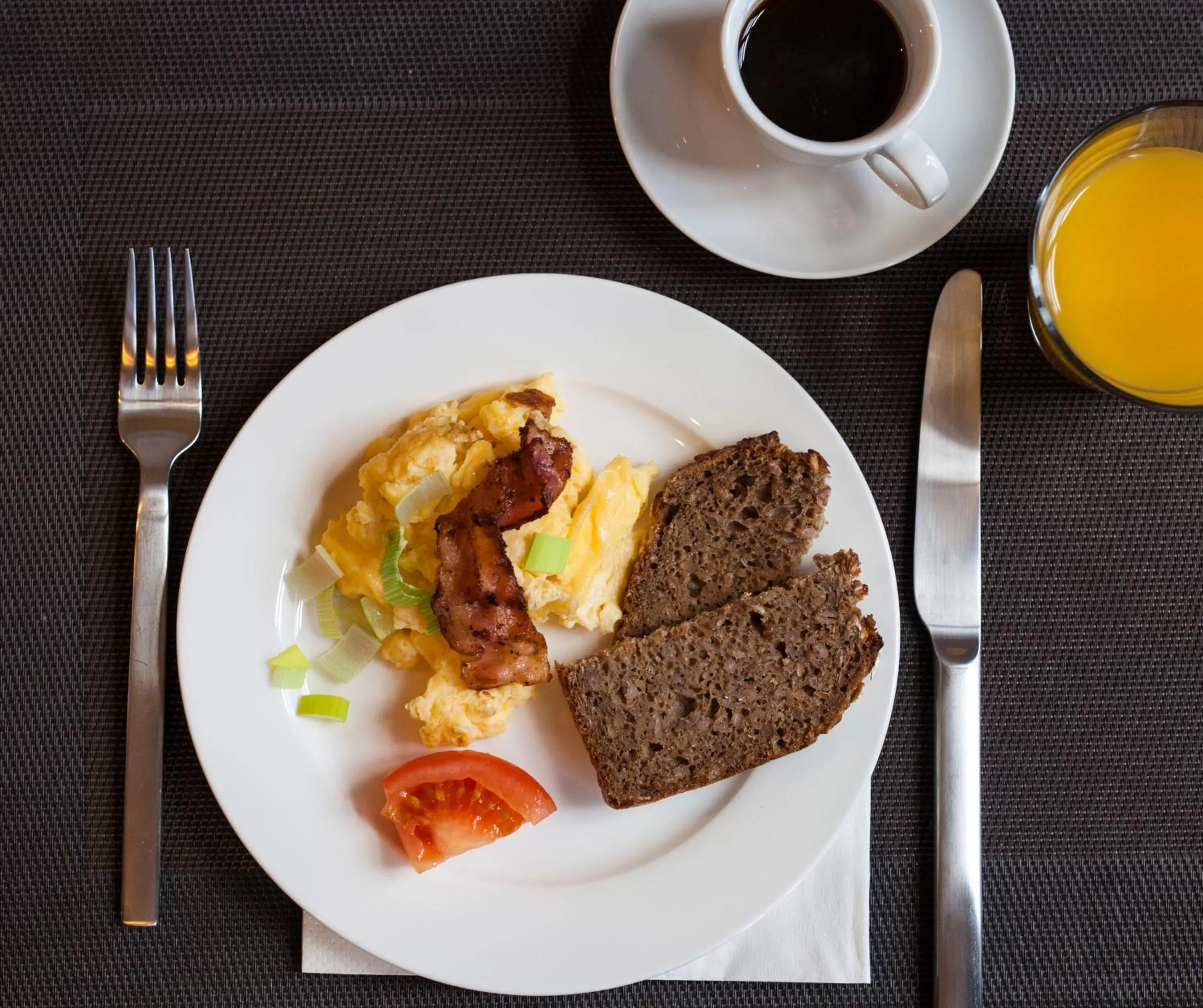 Food and drinks in ONNO Boutique Hotel & Apartments