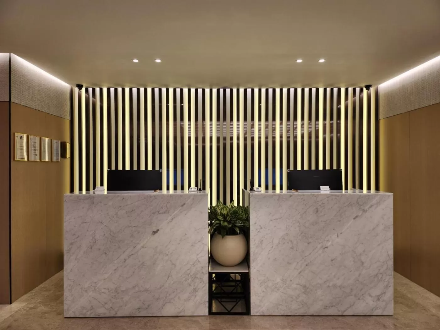 Lobby or reception in Sunshine Hotel