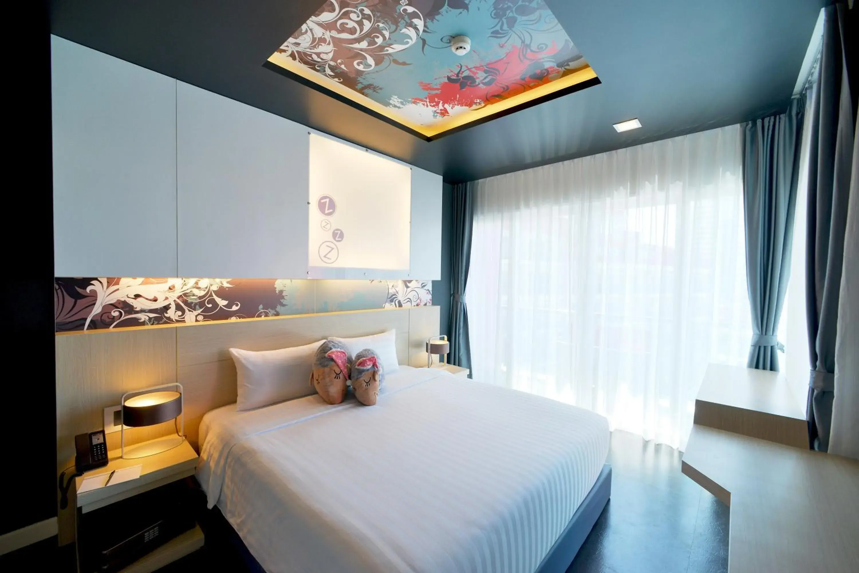 Suite in SLEEP WITH ME HOTEL design hotel @ patong (SHA Plus+) Suite in SLEEP WITH ME HOTEL design hotel @ patong (SHA Plus+)
