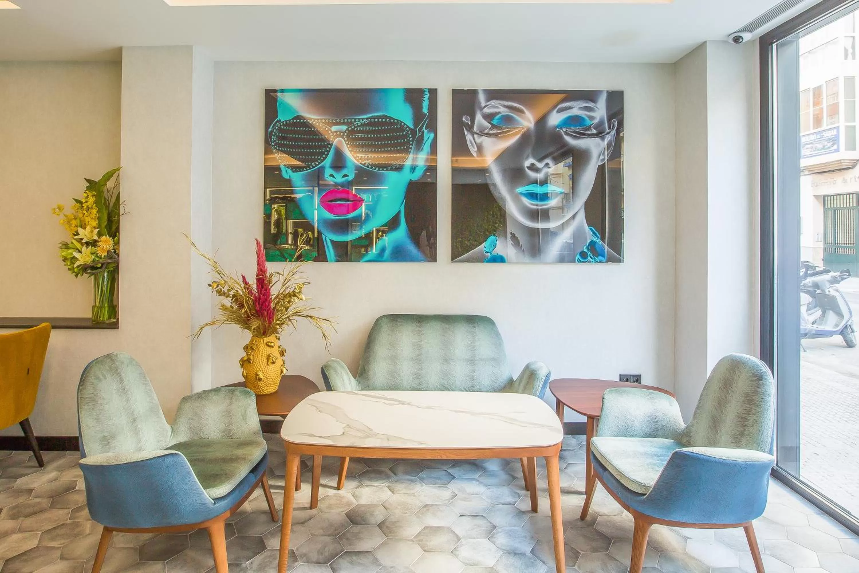 Communal lounge/ TV room, Seating Area in Hotel Brö-Adults Recommended