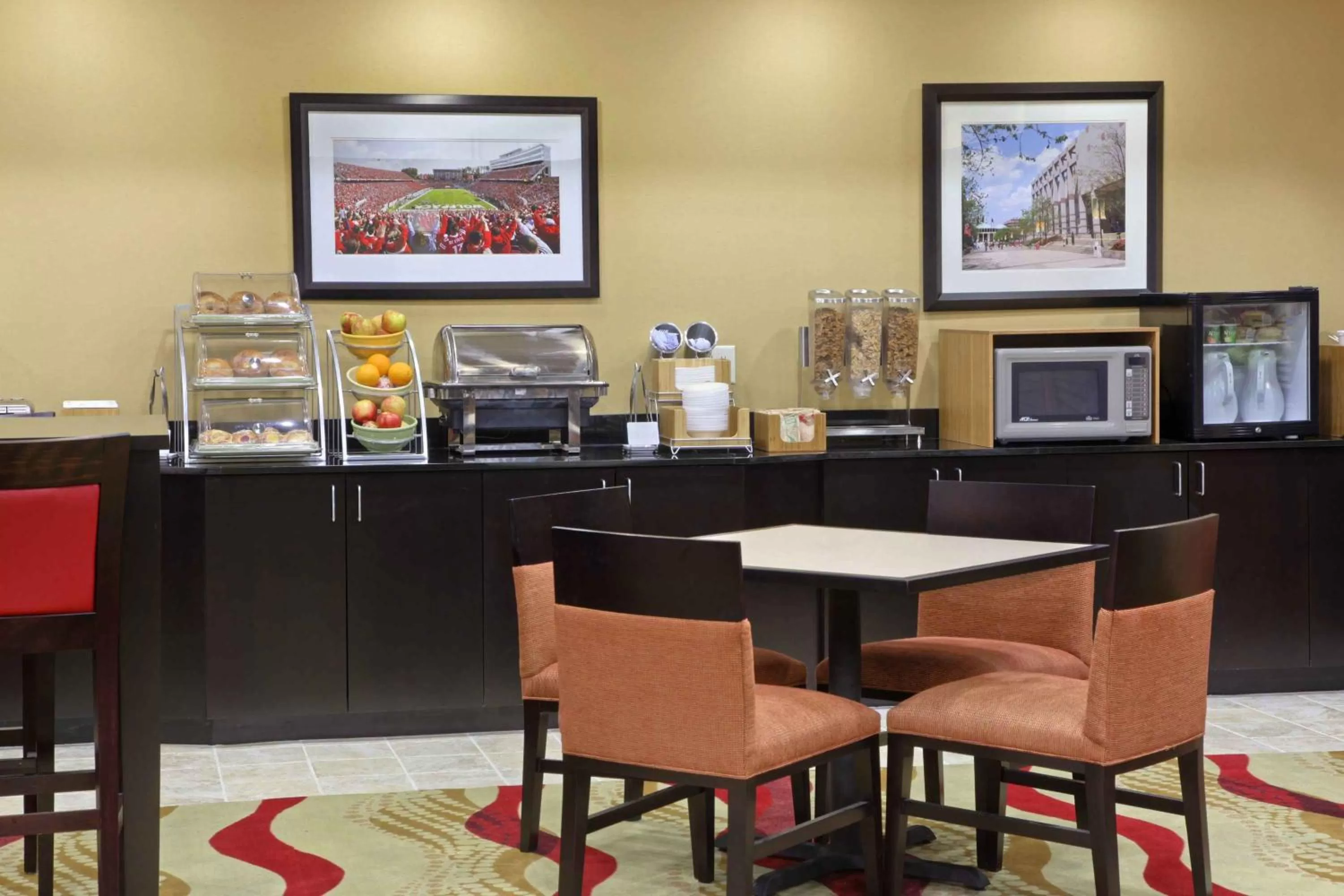 Buffet breakfast in Wingate by Wyndham State Arena Raleigh/Cary Hotel