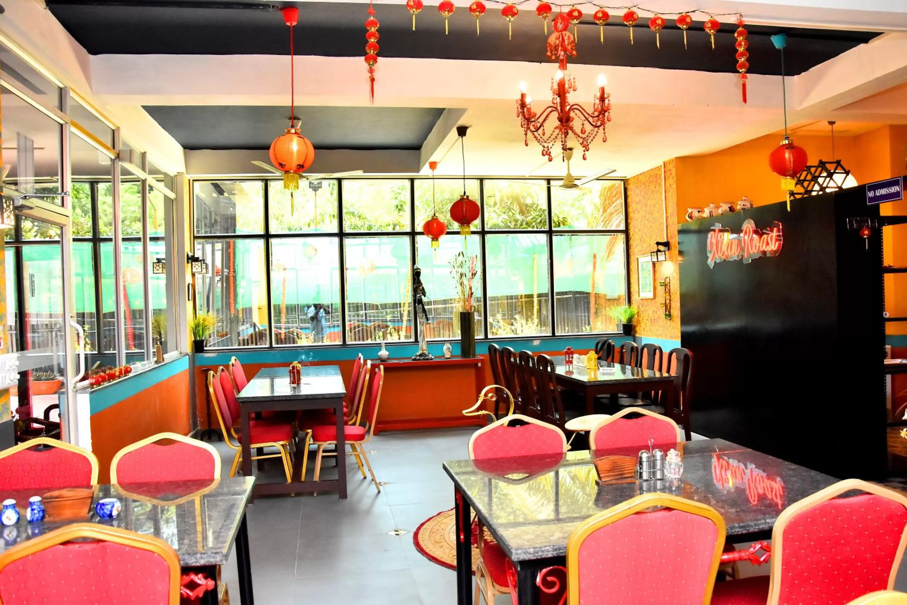 Restaurant/Places to Eat in Sangam Inn & Banquets