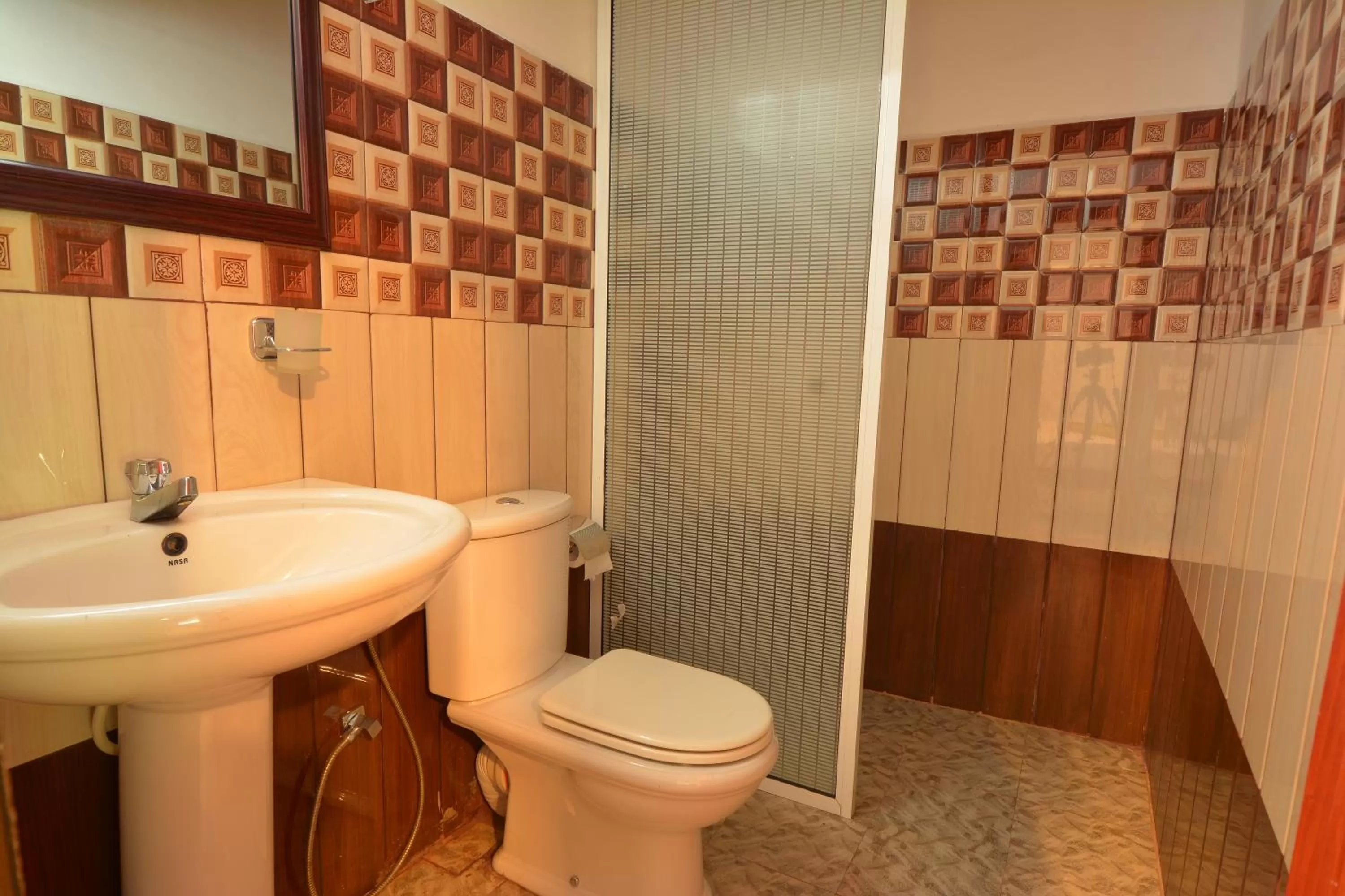 Bathroom in Kandy Riverside Villa