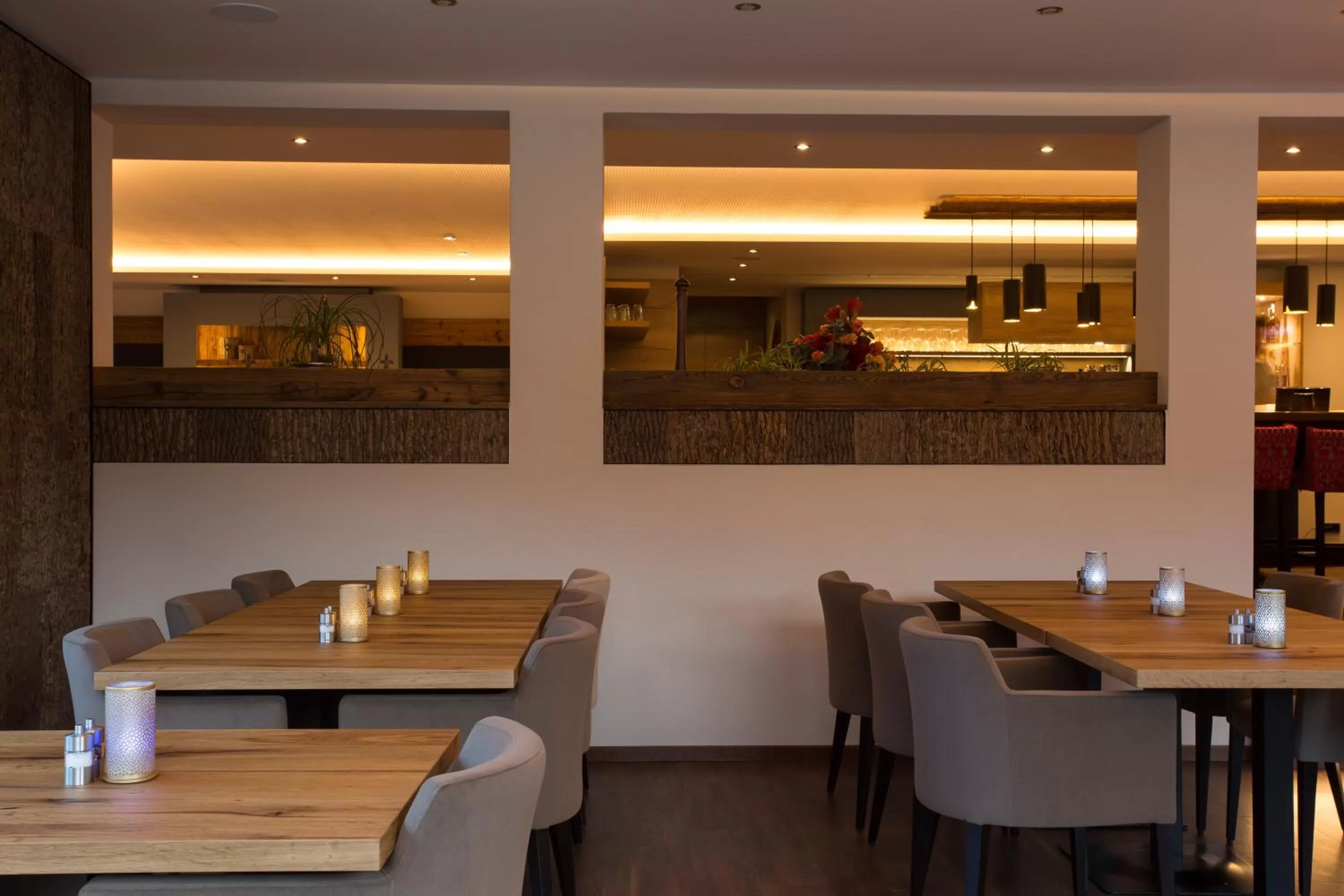 Restaurant/places to eat in Hotel Bergruh