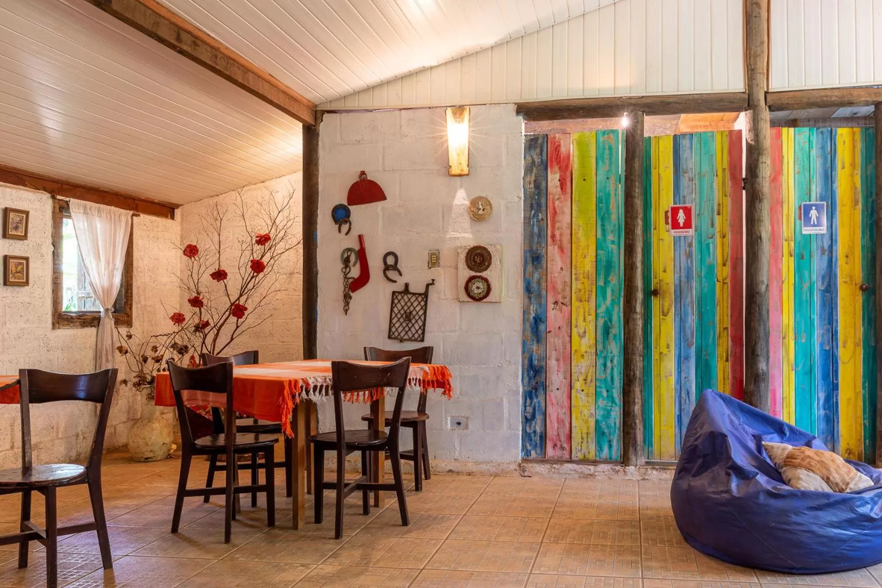 Seating area in Pousada das Brumas