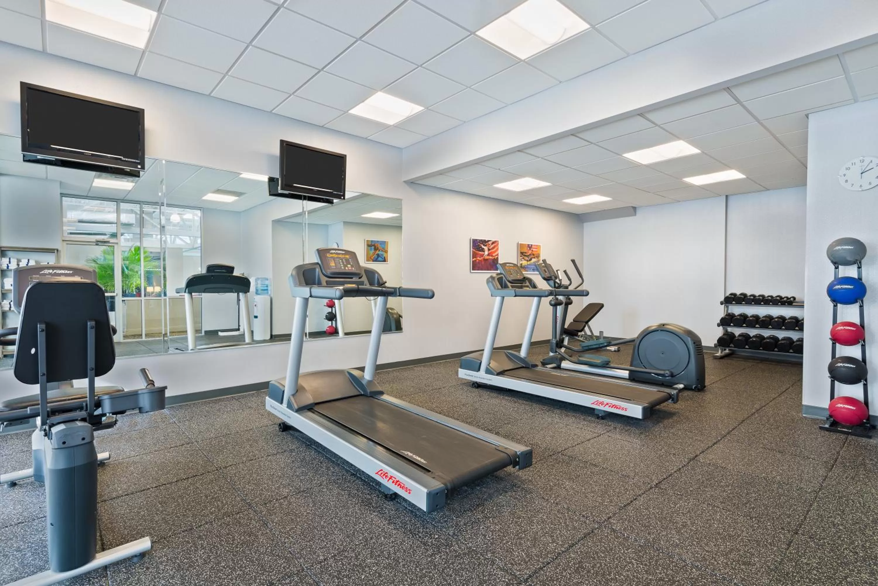 Spa and wellness centre/facilities in Holiday Inn Knoxville West - Cedar Bluff Rd by IHG