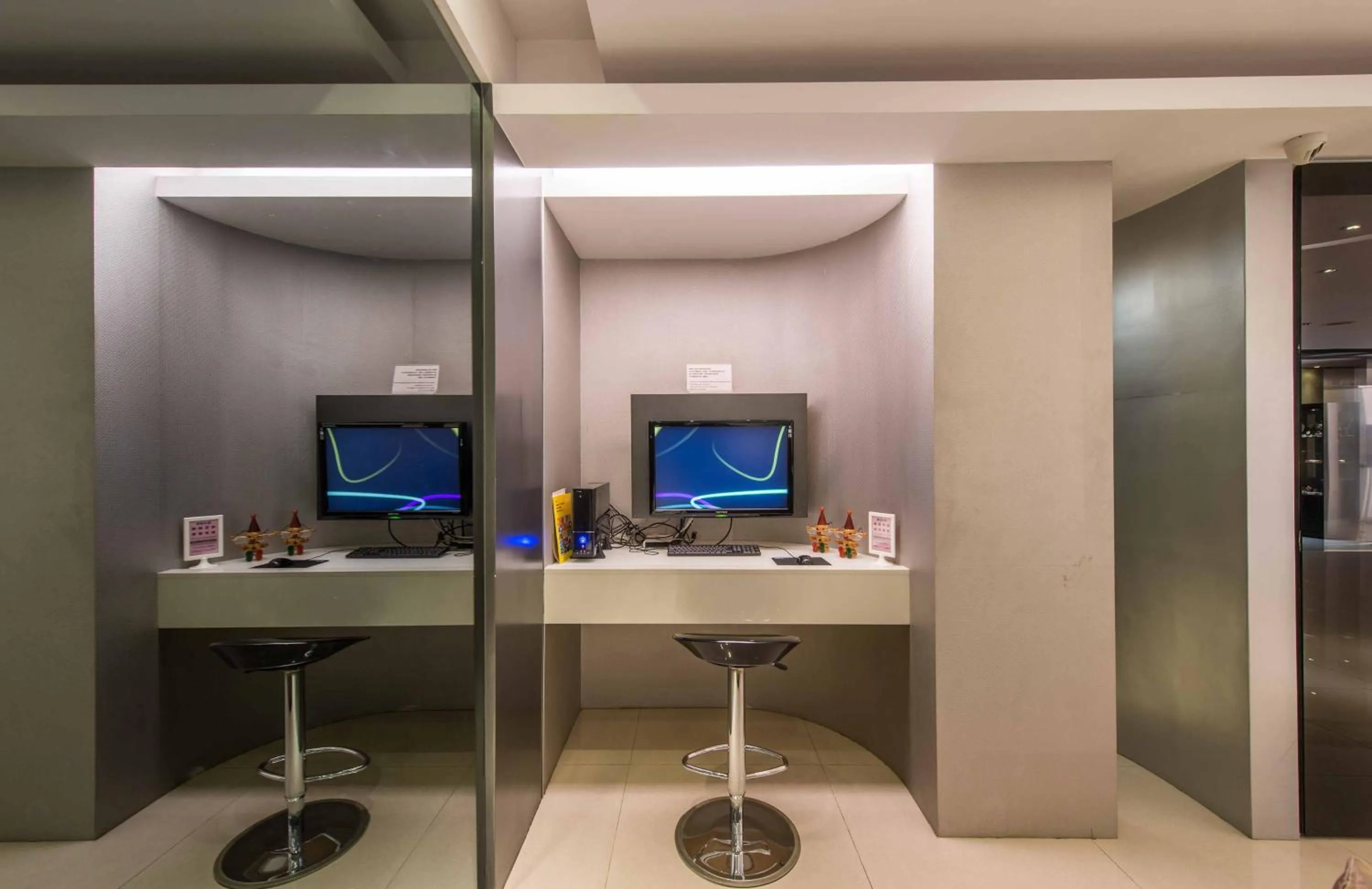 Business facilities in Forward Hotel Taipei Nangang