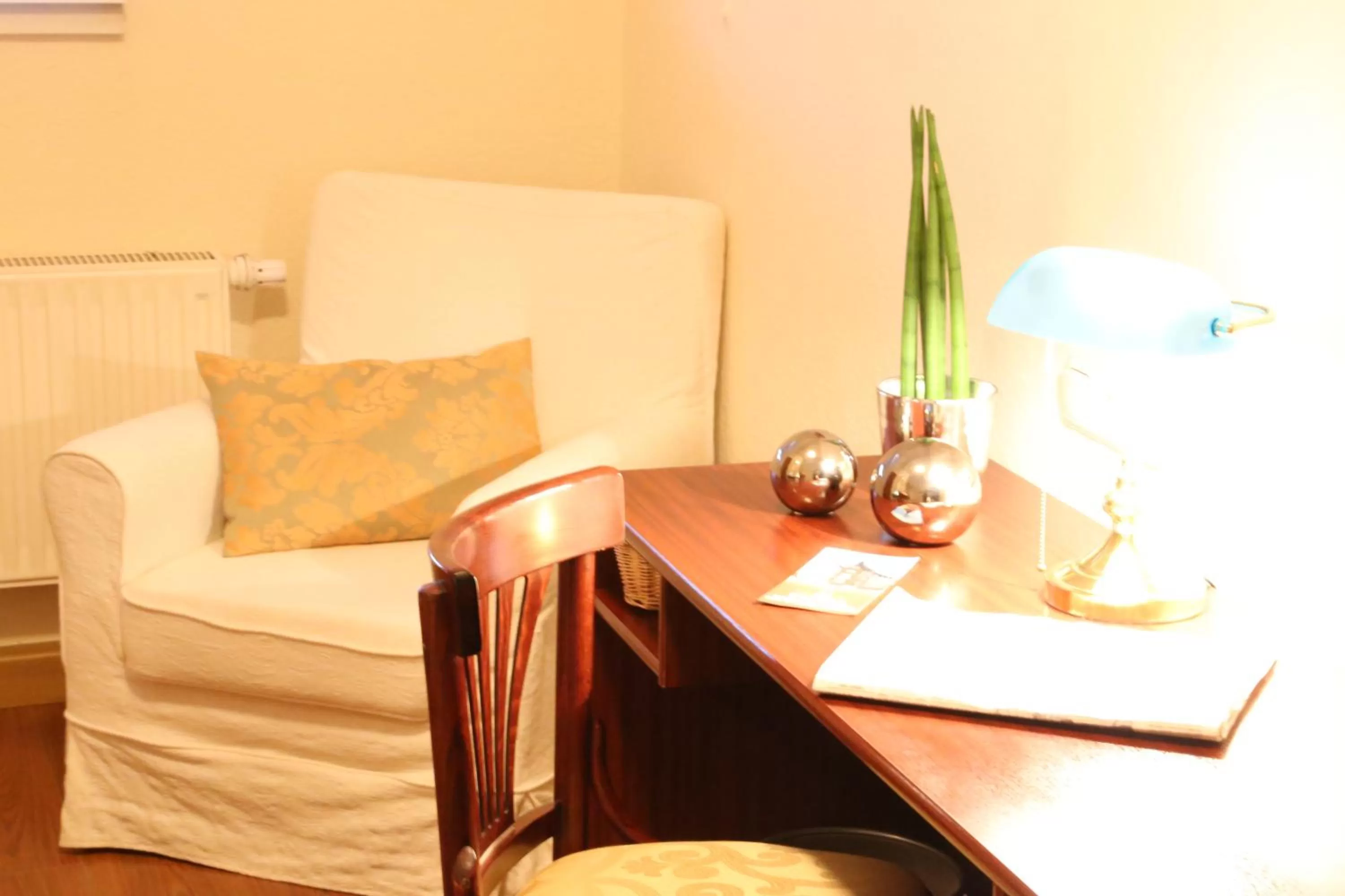 Seating area in In Piazza