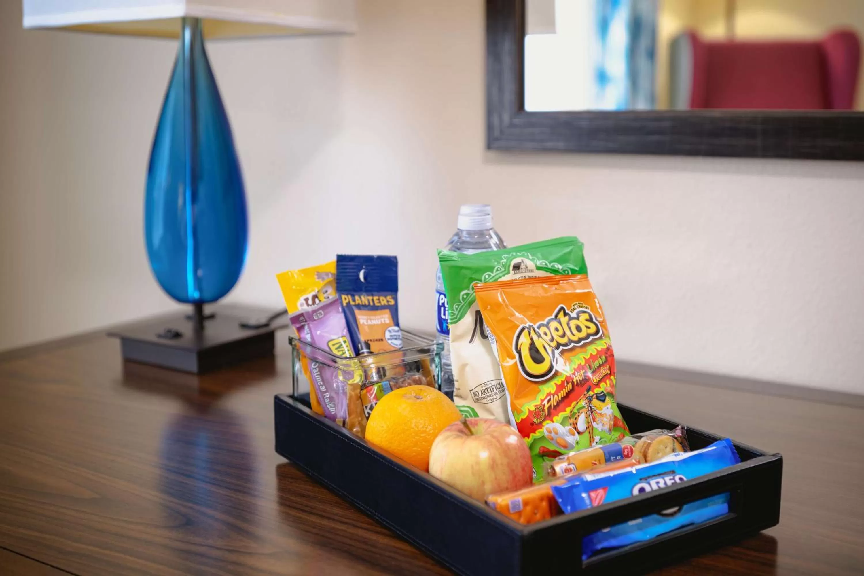 Photo of the whole room in Hilton Garden Inn Houston/Bush Intercontinental Airport