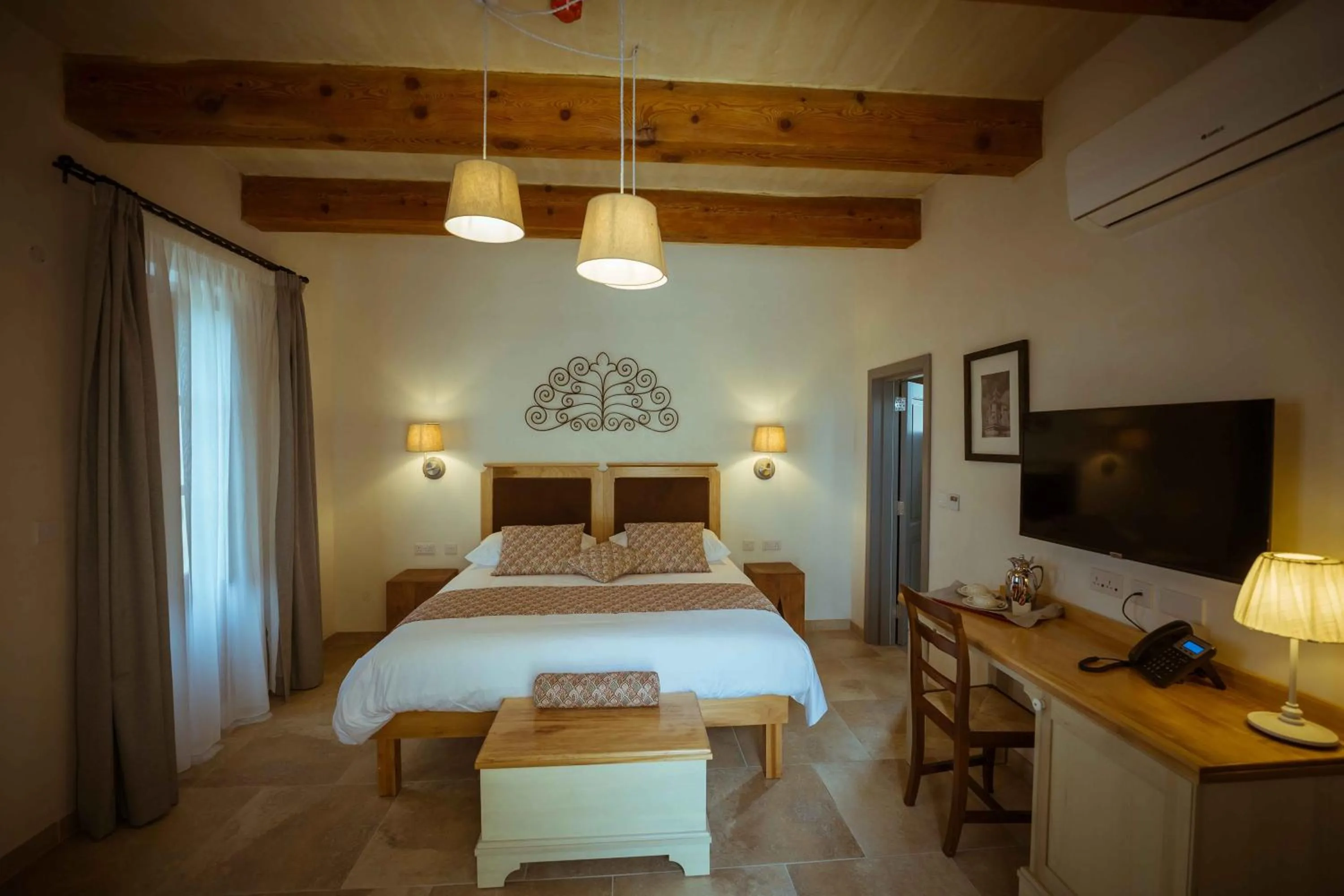 Suite with Terrace - single occupancy in Mulberries