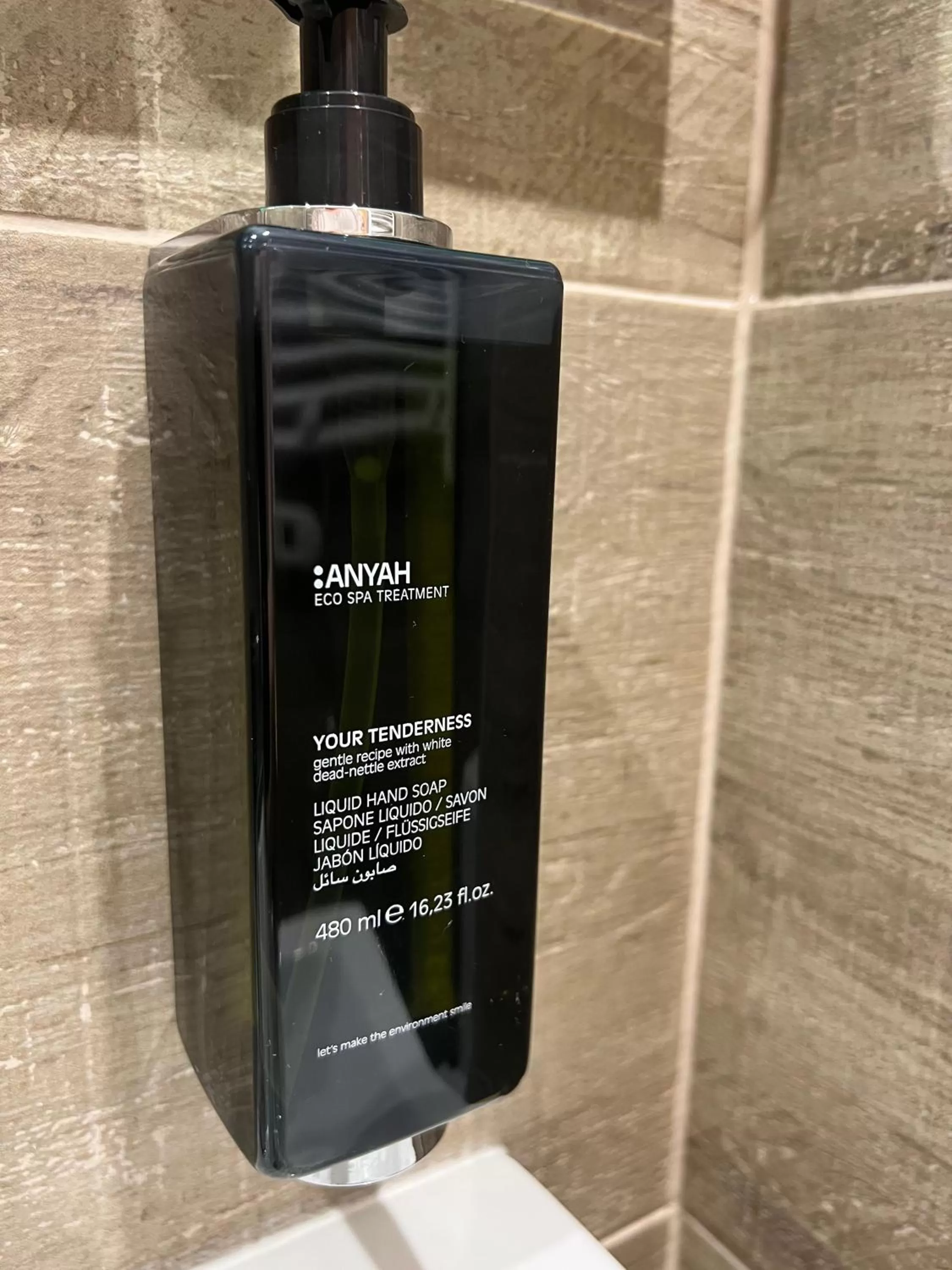 Bathroom in Au Bec Fin Hôtel