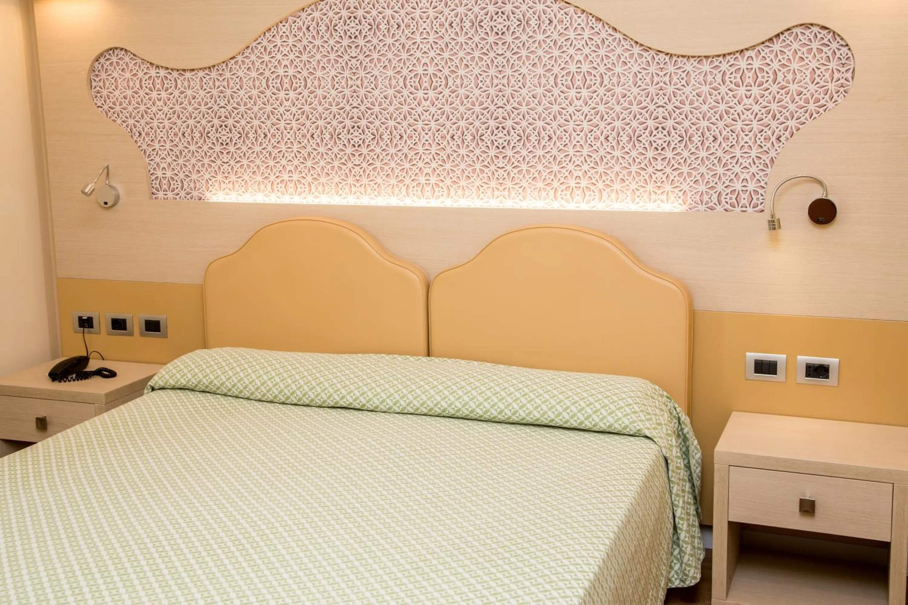 Bedroom, Bed in Hotel El Balear