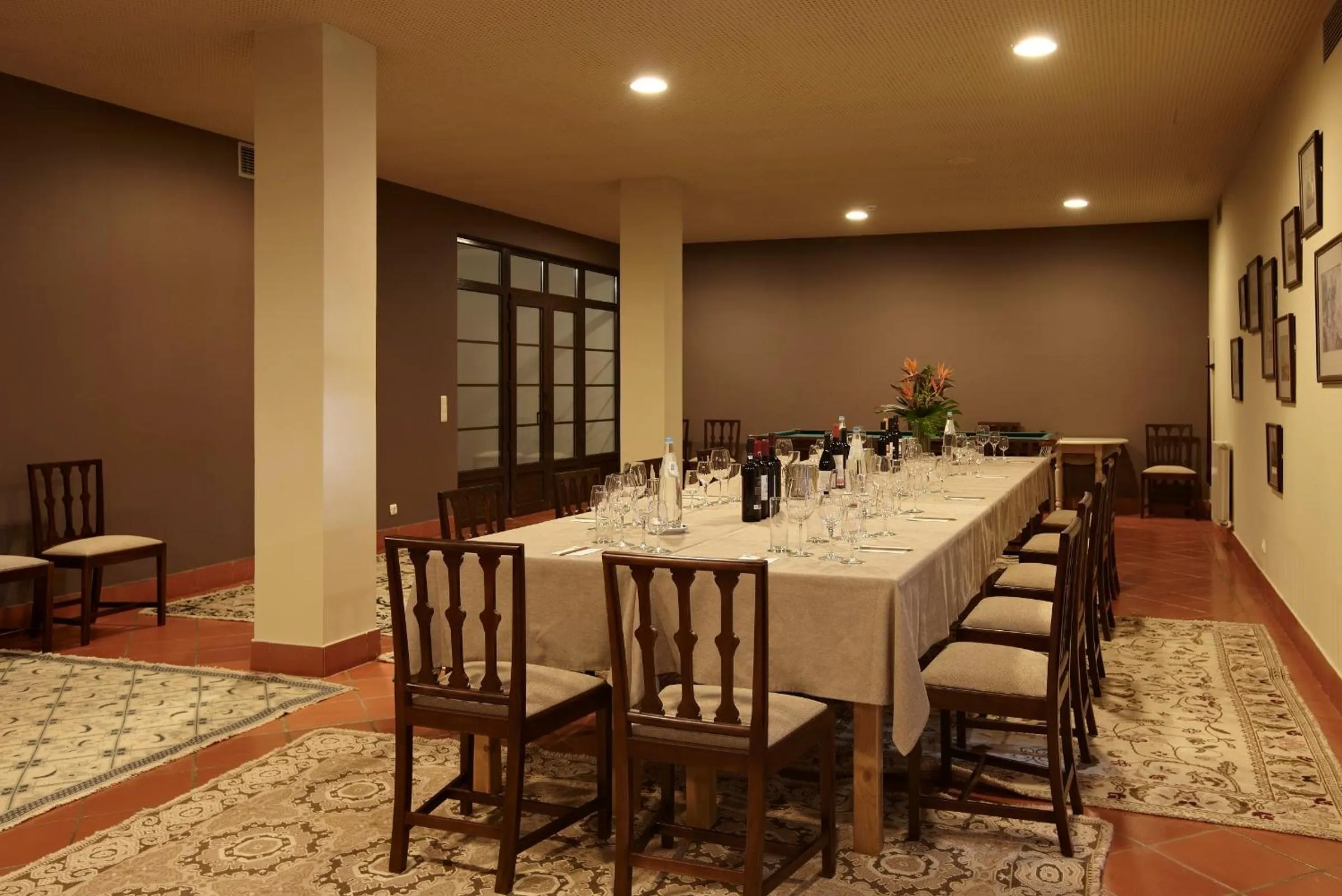 Dining area in Hotel Quinta Do Furao