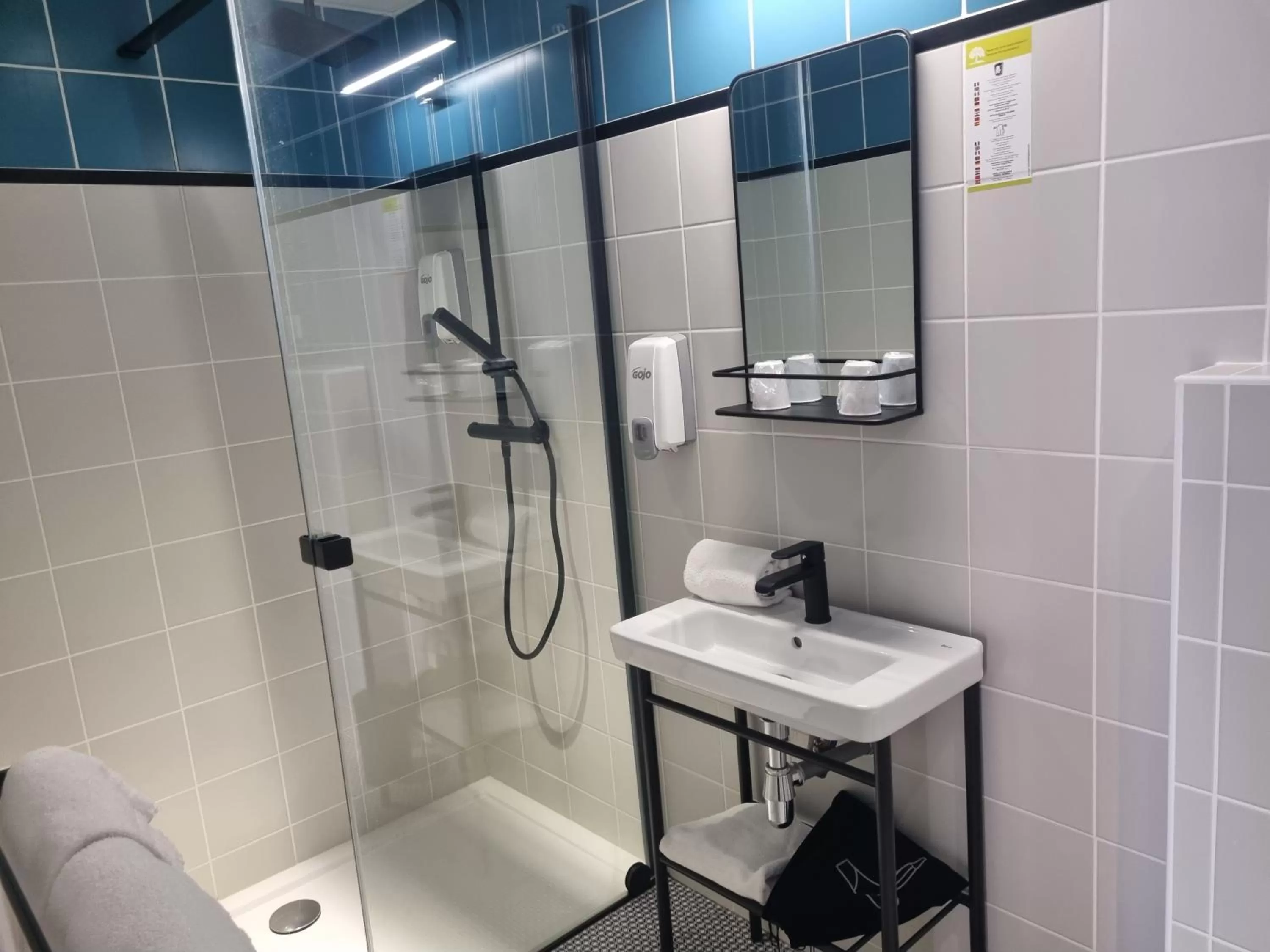 Bathroom in Hotel Cantosorgue