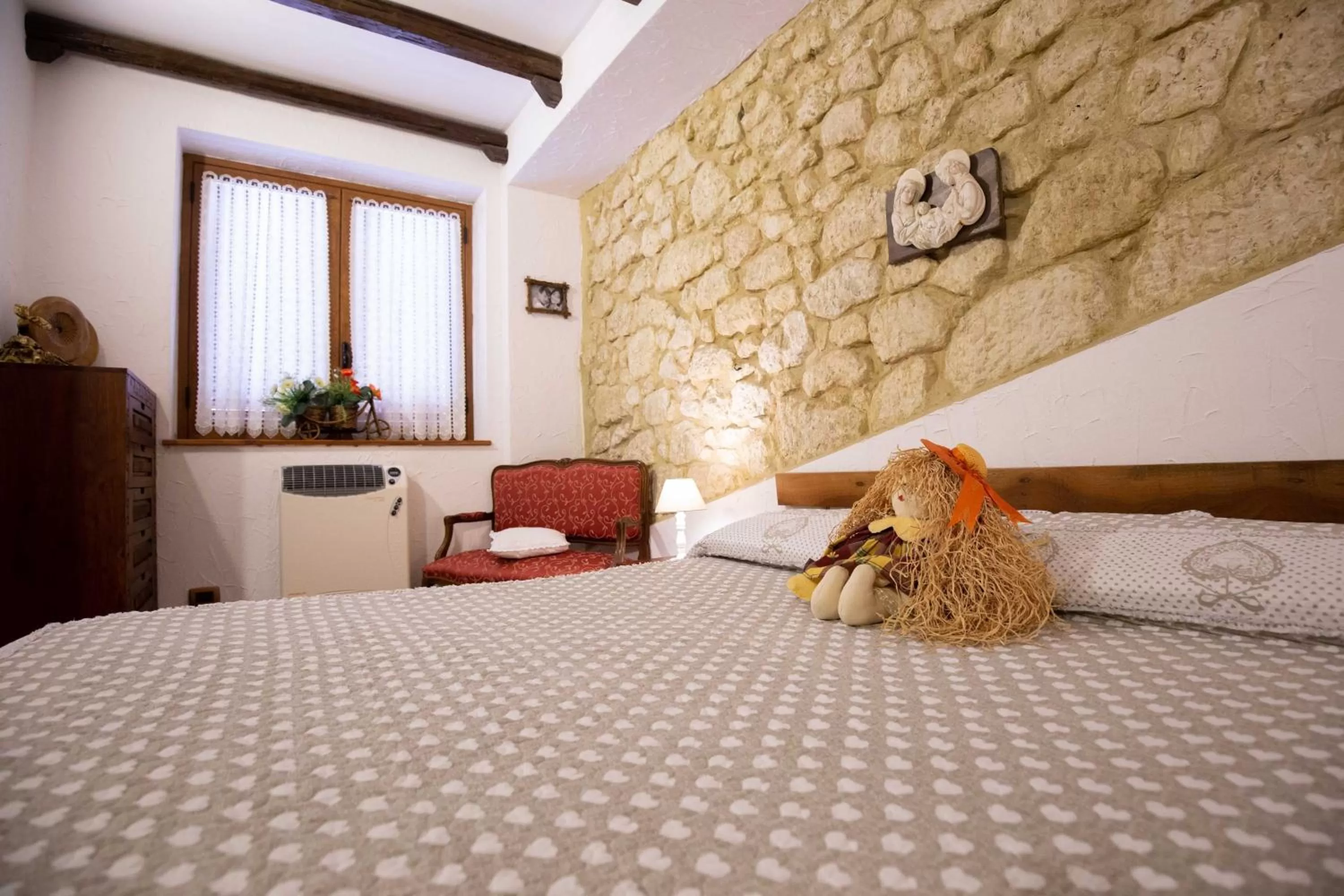 Bedroom, Bed in La Casa In Pietra