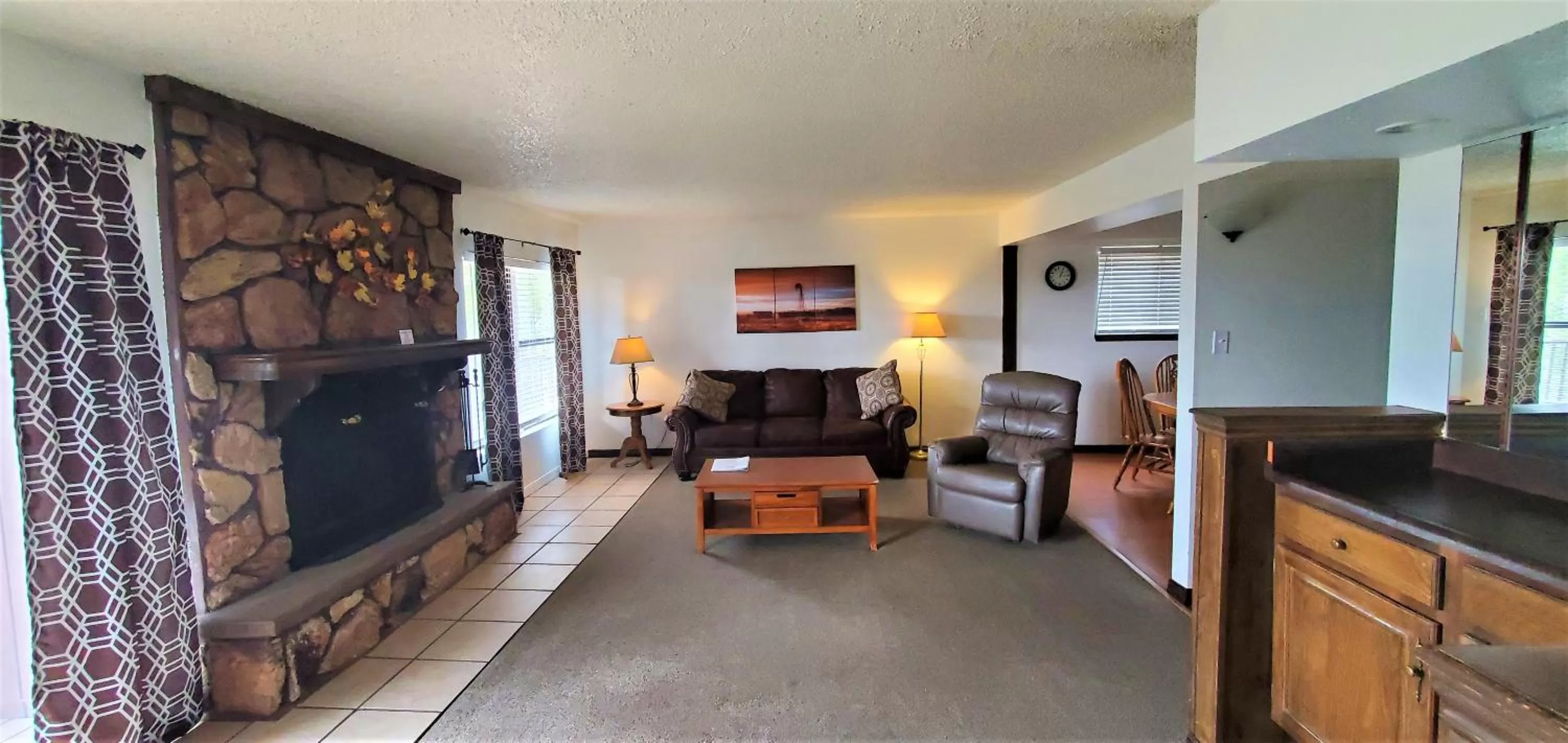 Living room in High Sierra Condominiums