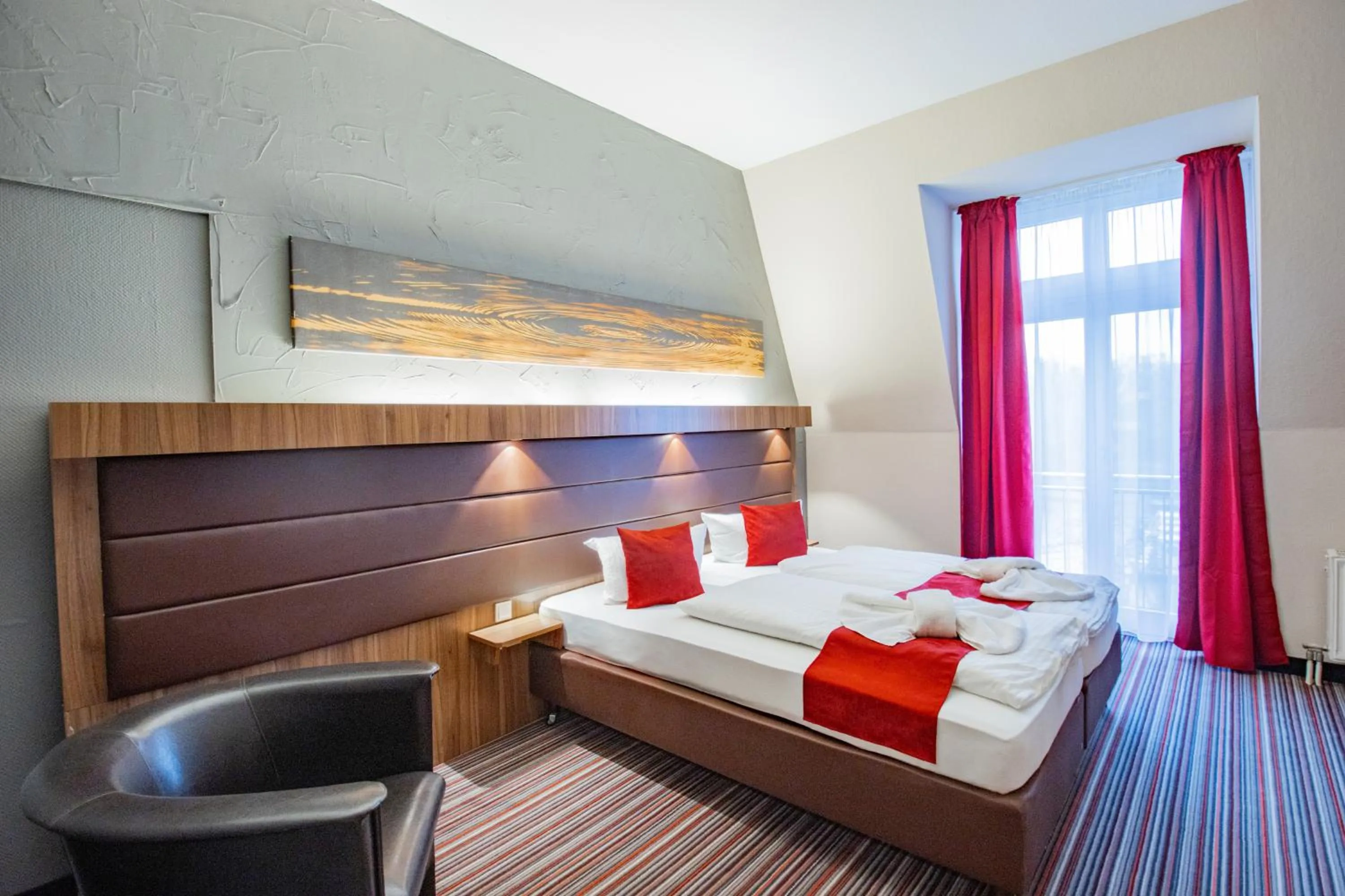 Photo of the whole room, Bed in Seehotel Brandenburg an der Havel