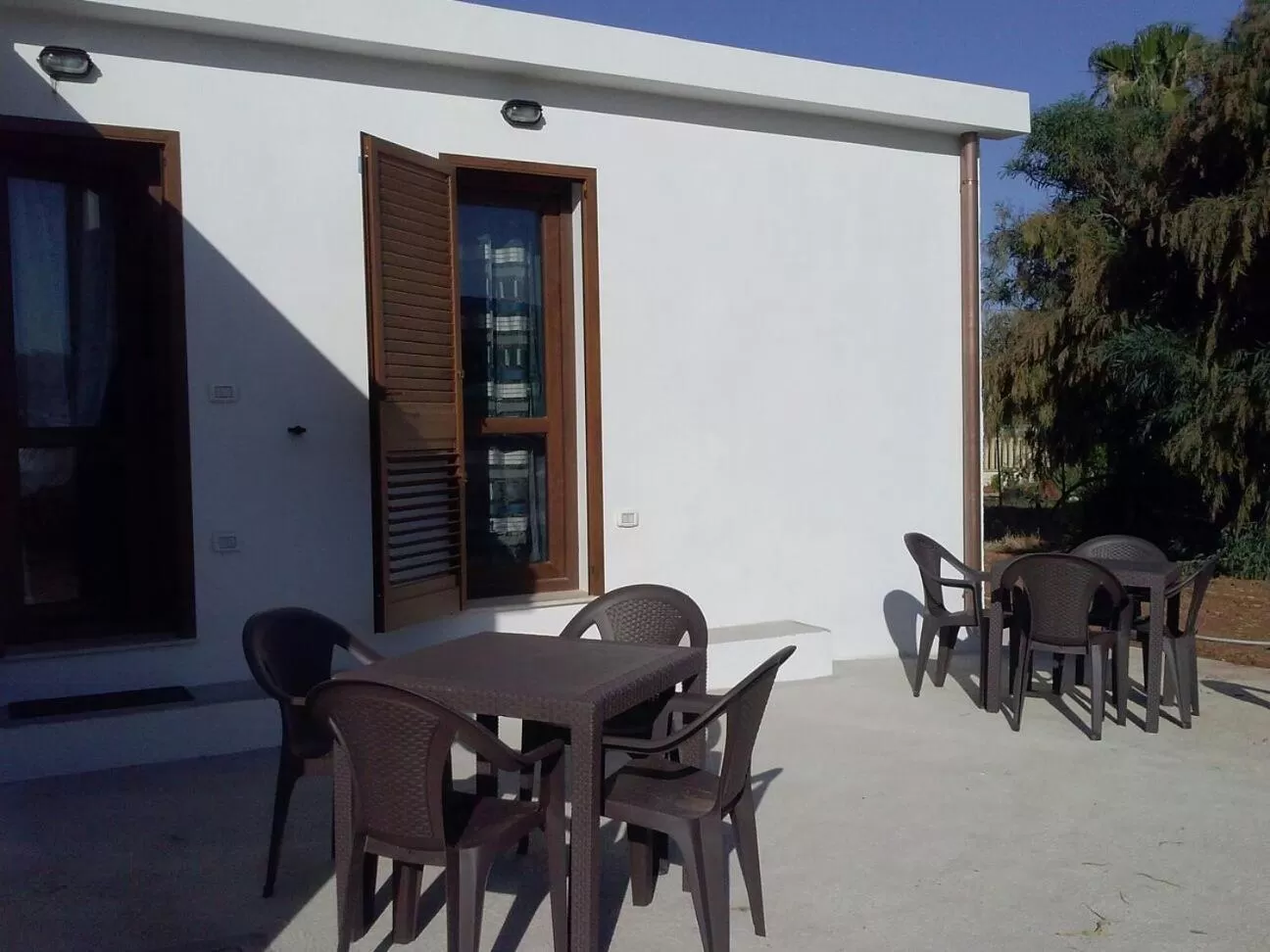 Property building, Dining Area in B&B La Casa Bianca di Porto Conte