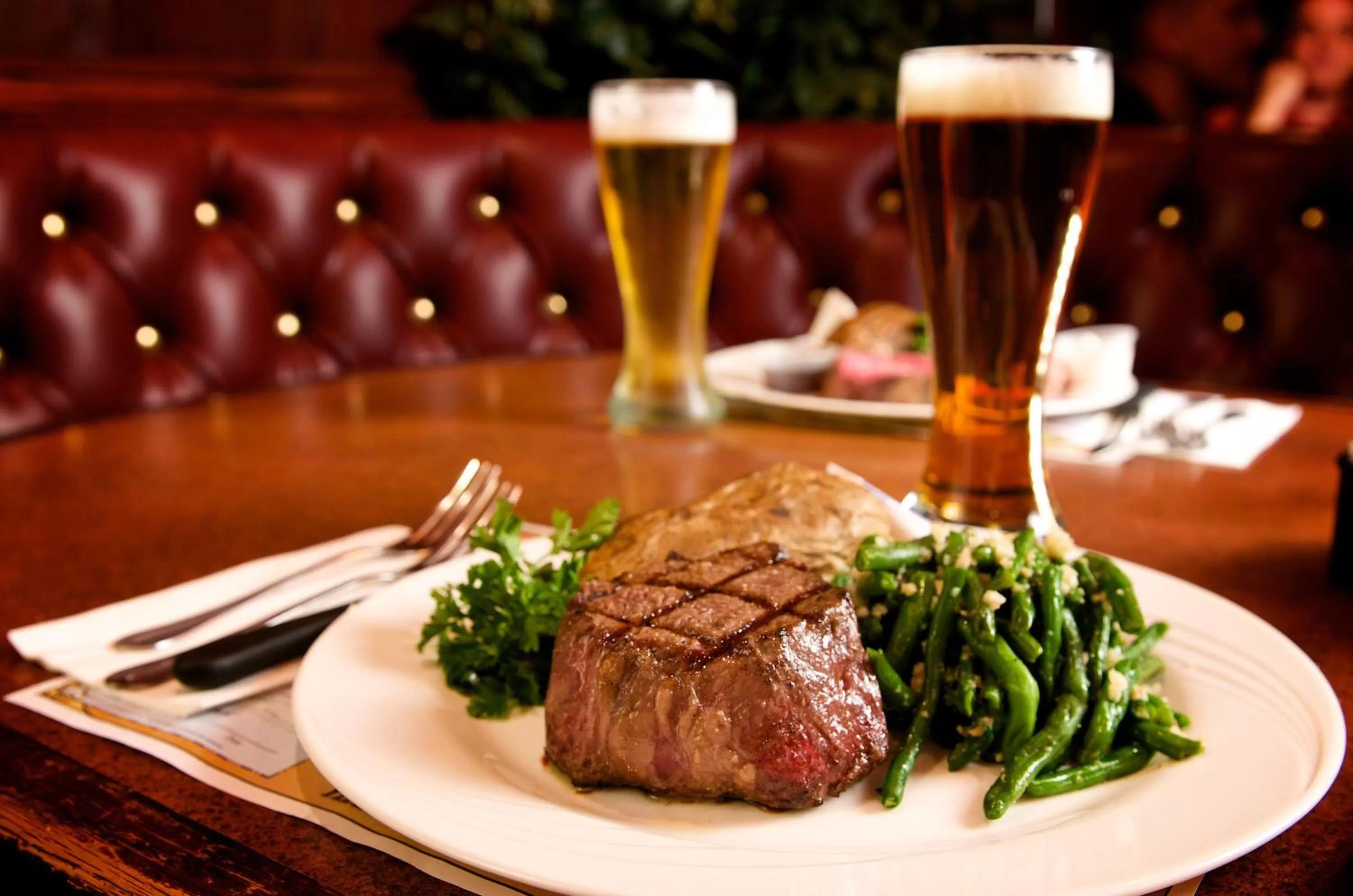 Restaurant/places to eat in Ellis Island Hotel Casino & Brewery