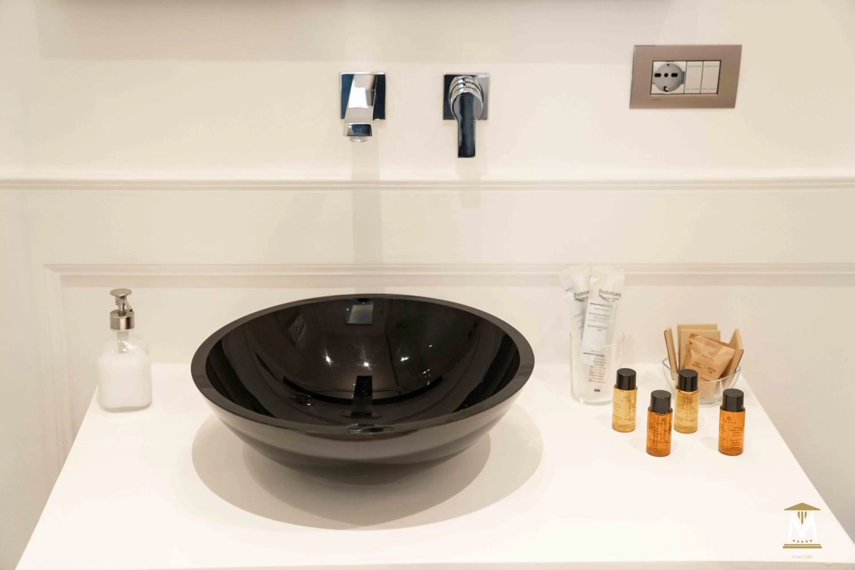 Massage in Museum Center Luxury