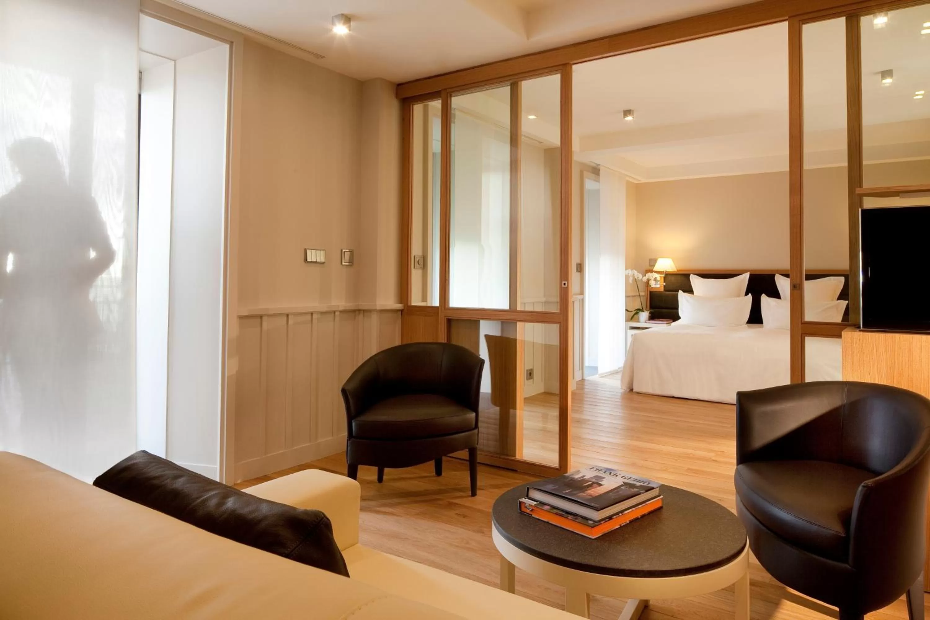 Living room, Bed in Grand Hotel de L'Océan