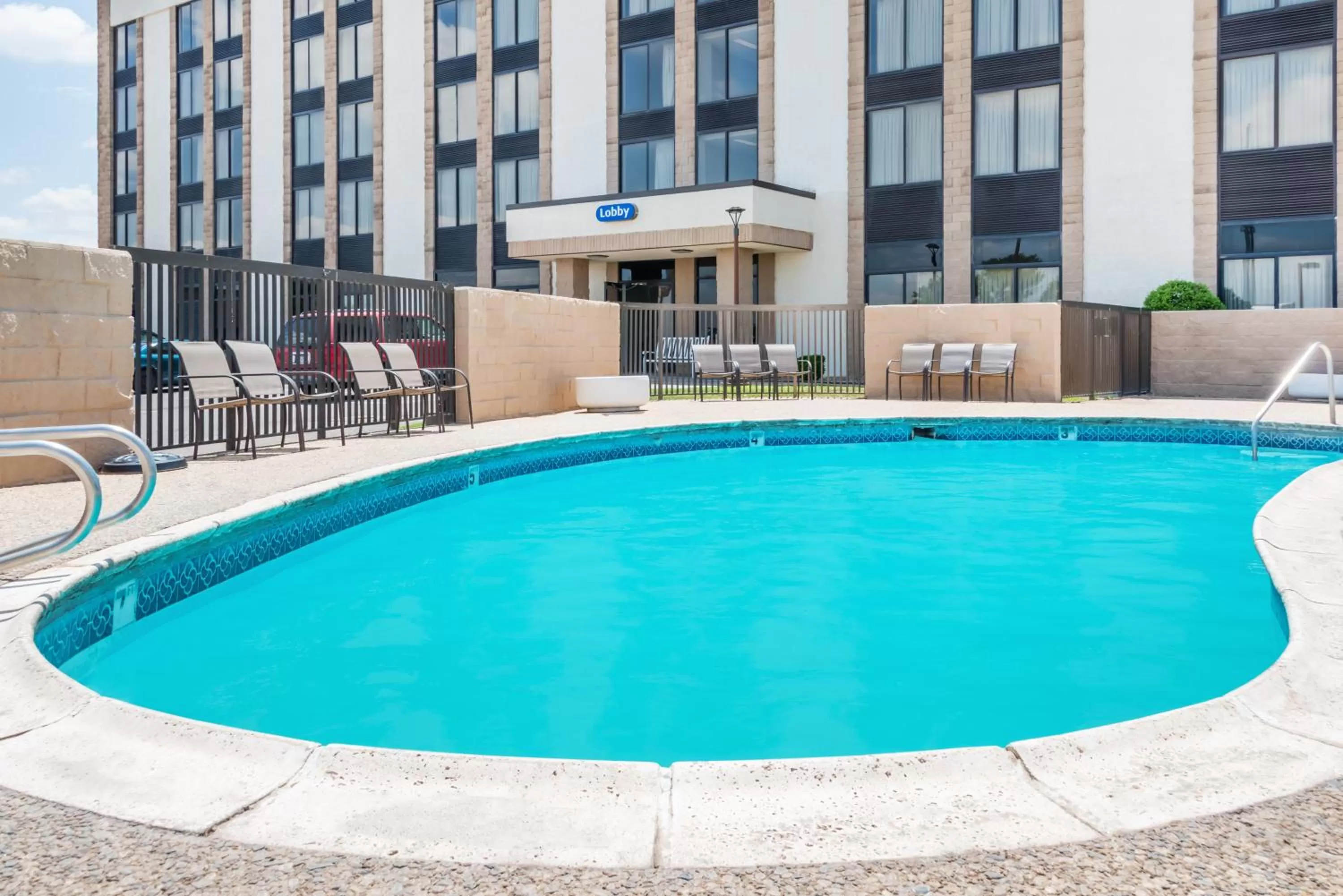 Swimming pool in Days Inn by Wyndham Amarillo East