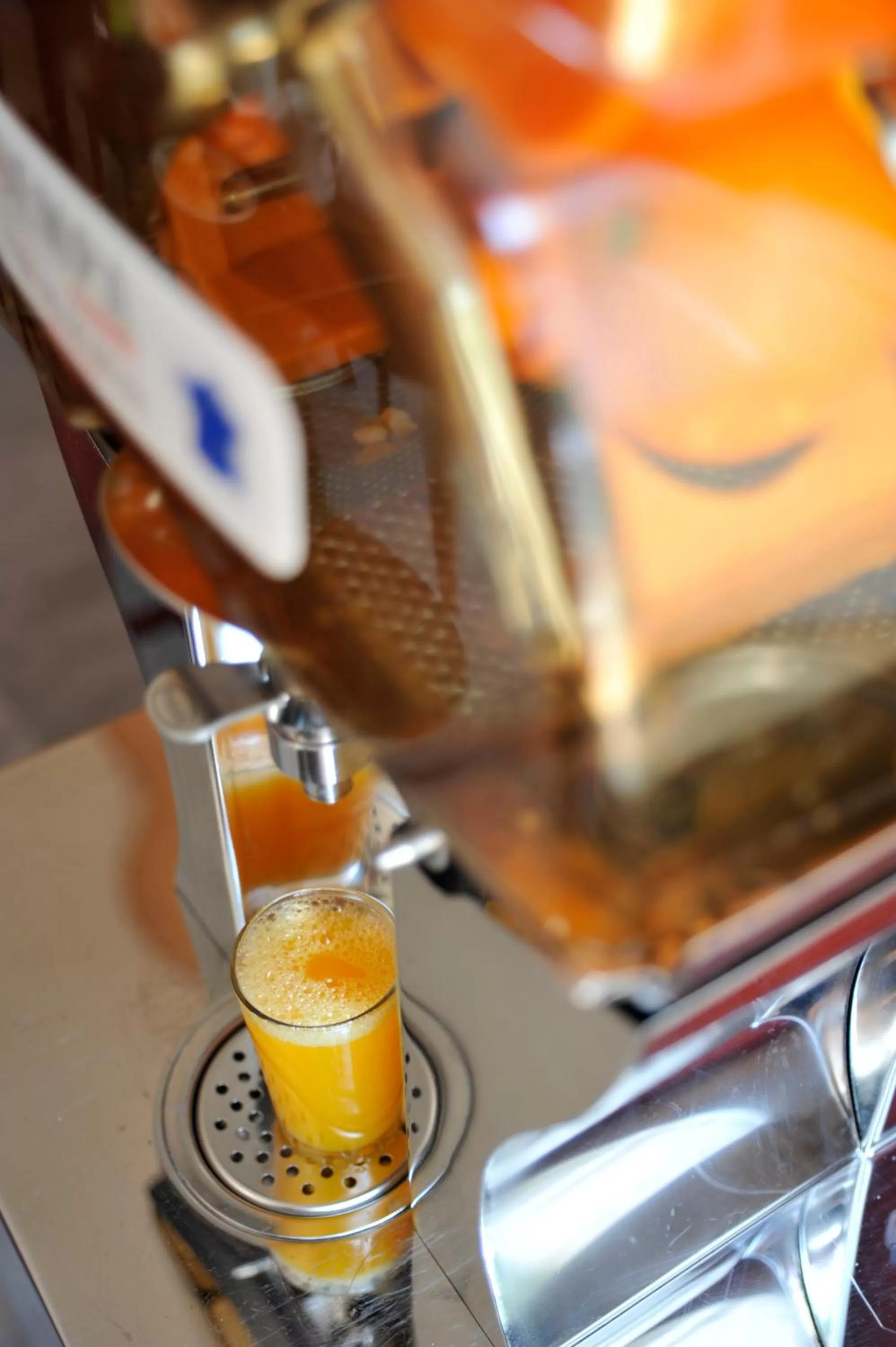 Food and drinks in HOTEL DE PARIS MONTPARNASSE