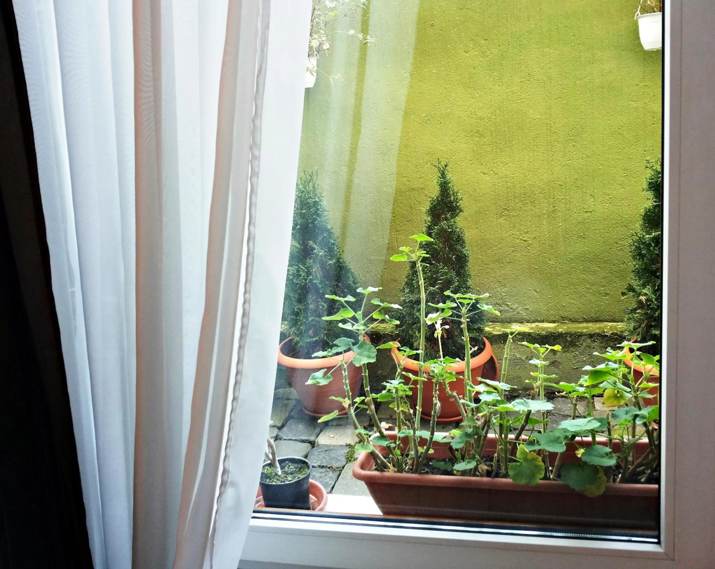 Decorative detail in Lucas 10 Apartments