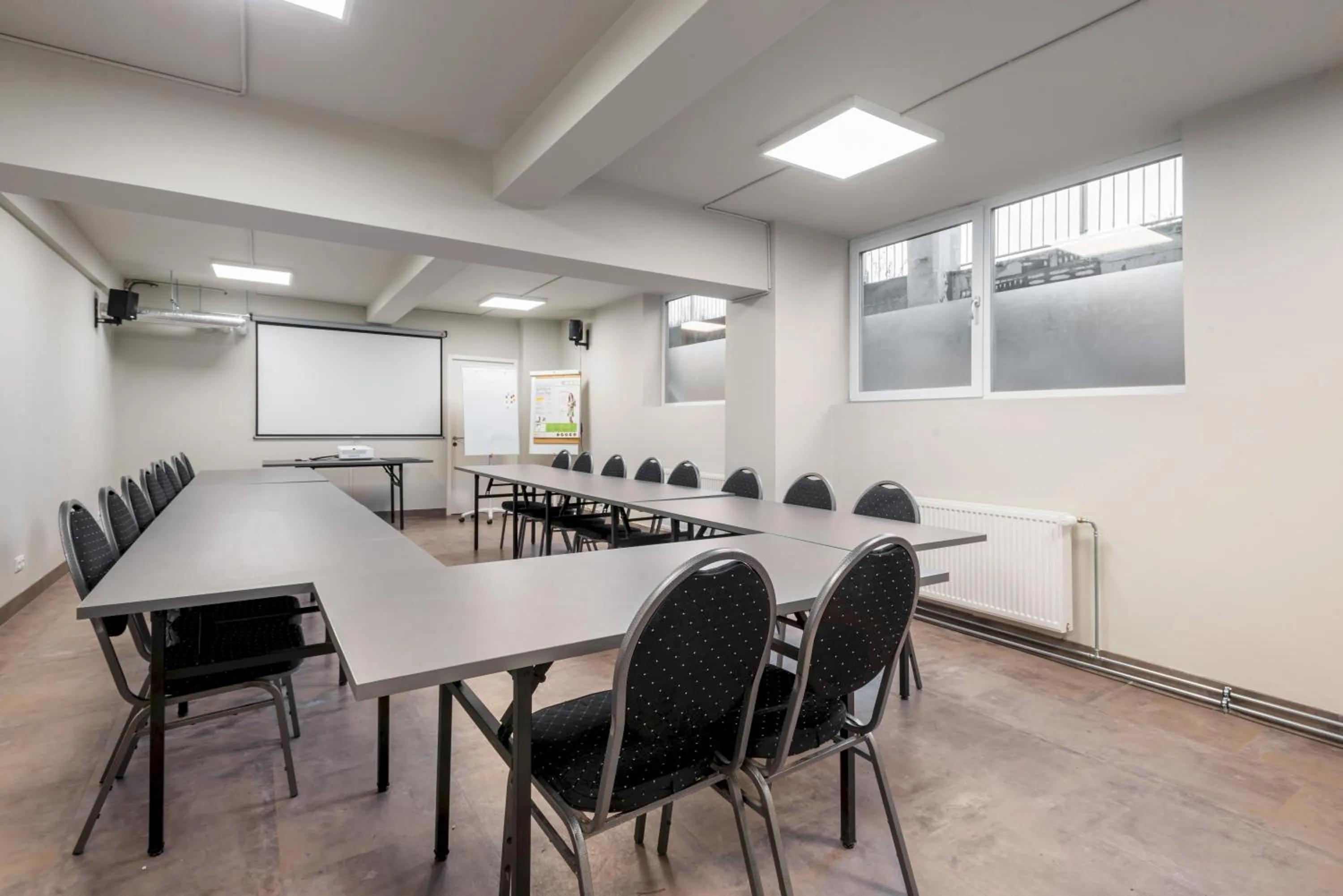 Meeting/conference room in a&o Copenhagen Sydhavn