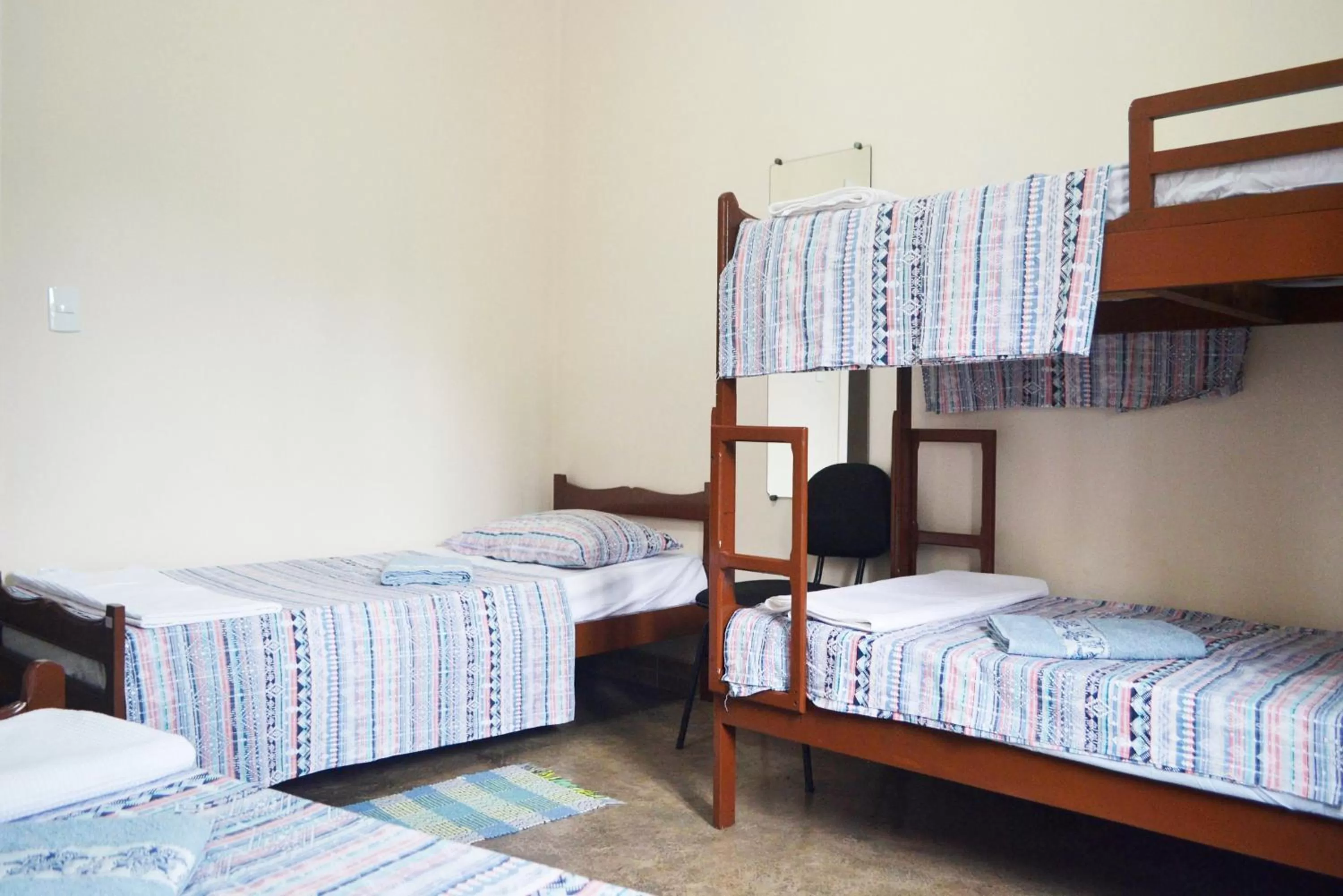 Photo of the whole room, Bunk Bed in A Casa Morro do Moreno