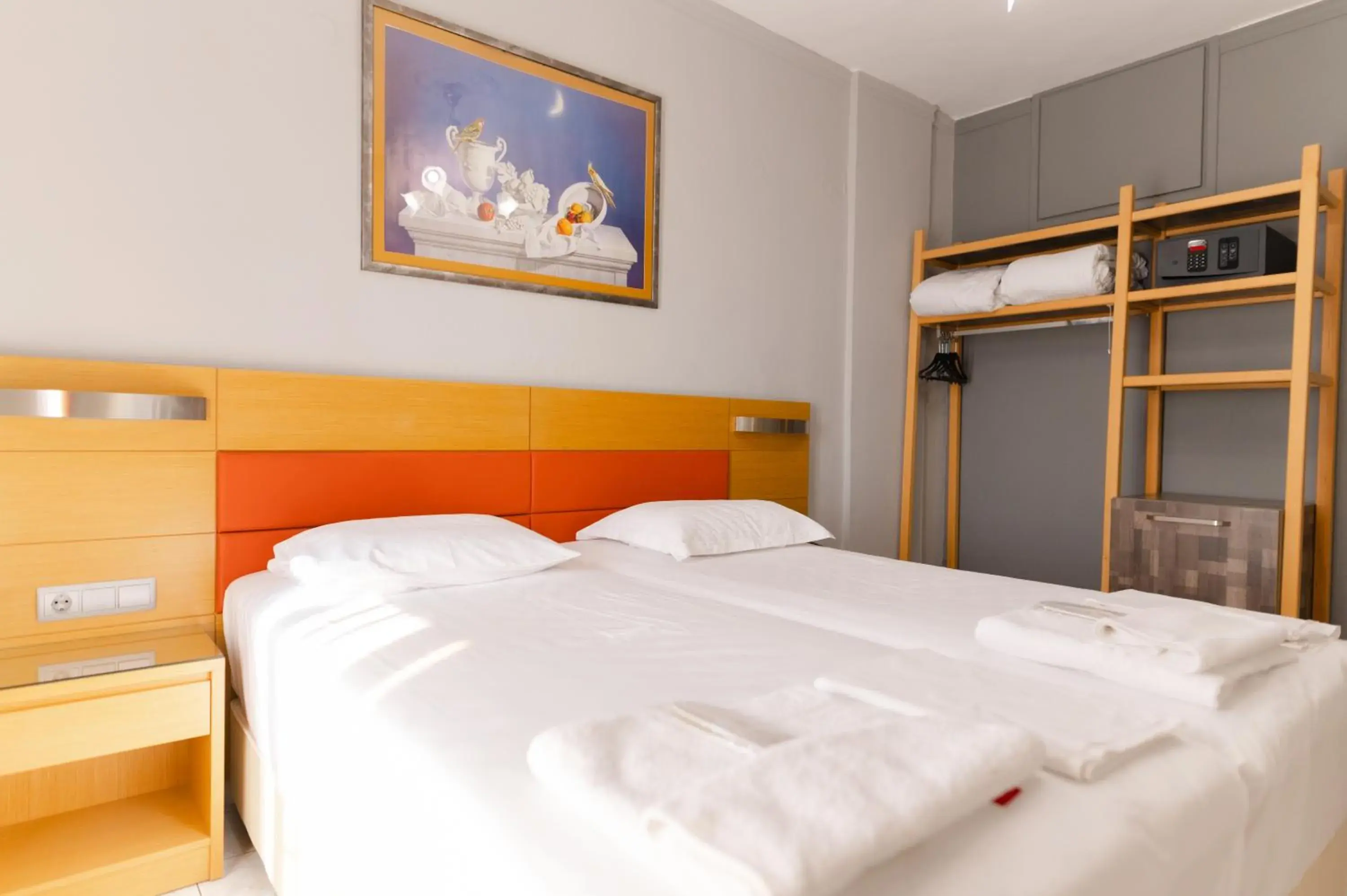 Double Room in Hotel Erika Double Room in Hotel Erika