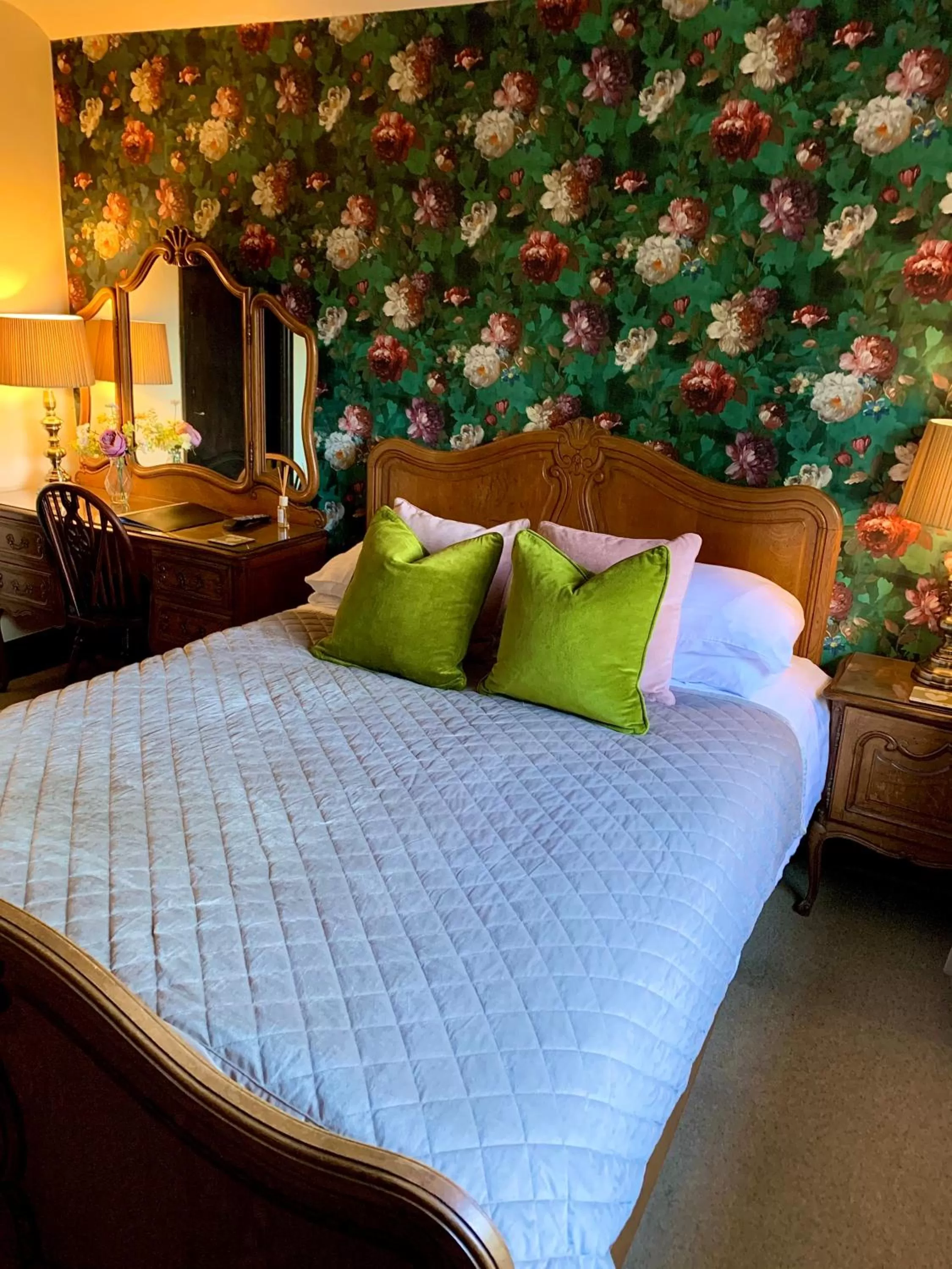 Bed in Rosehill House Hotel