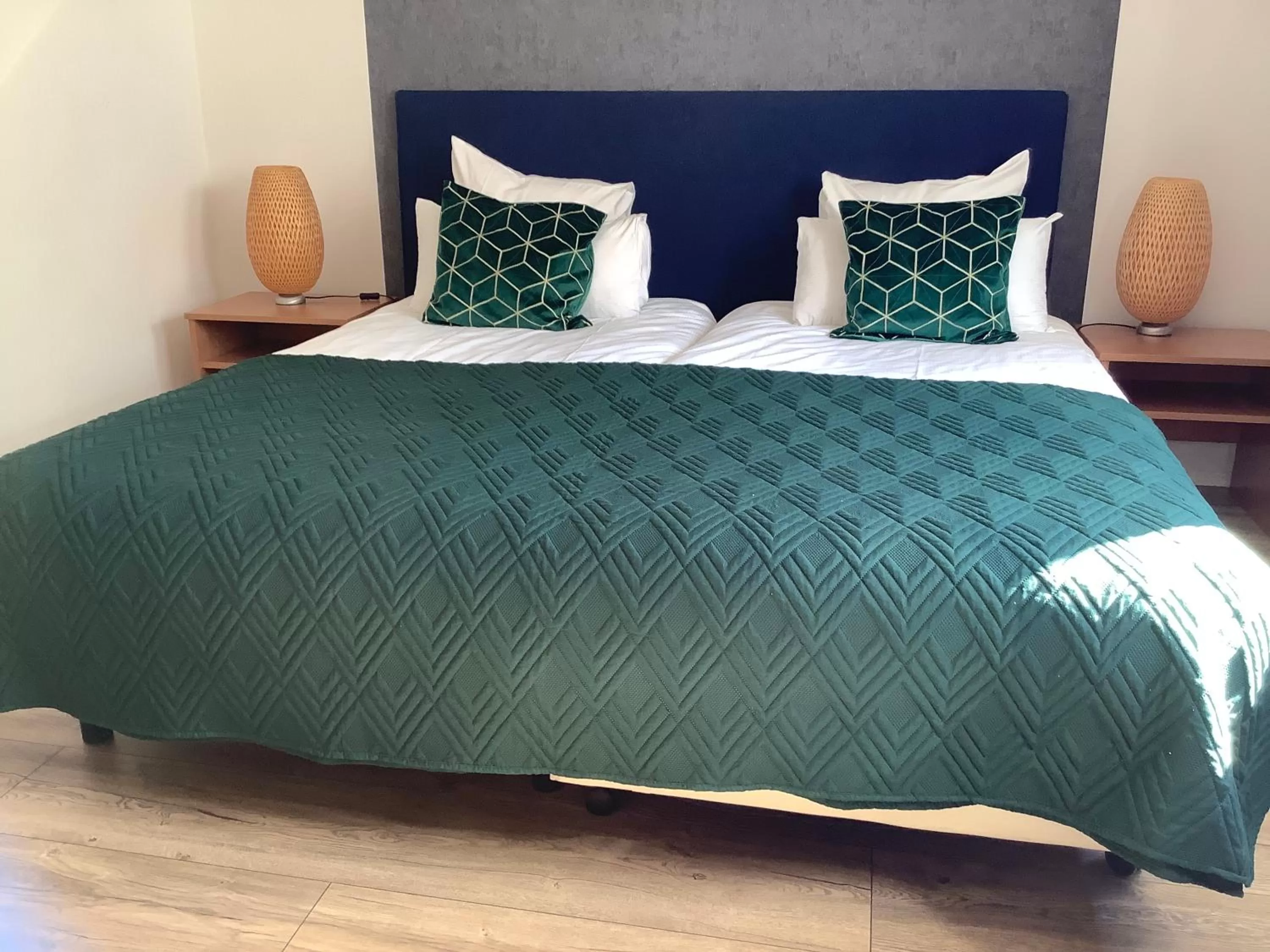 Bed in Am Obersee Hotel