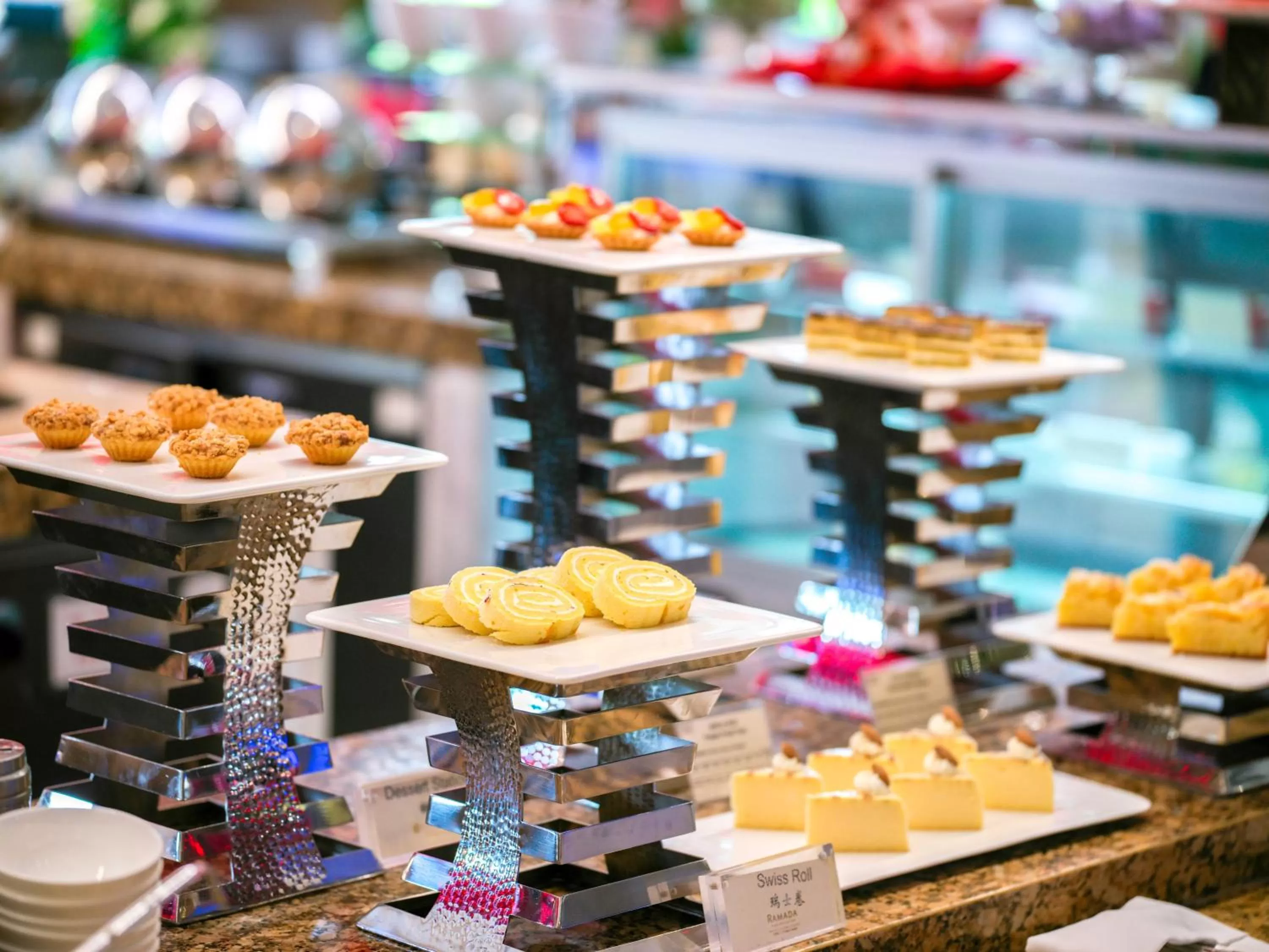 Restaurant/places to eat in Ramada Plaza Shanghai Pudong Airport