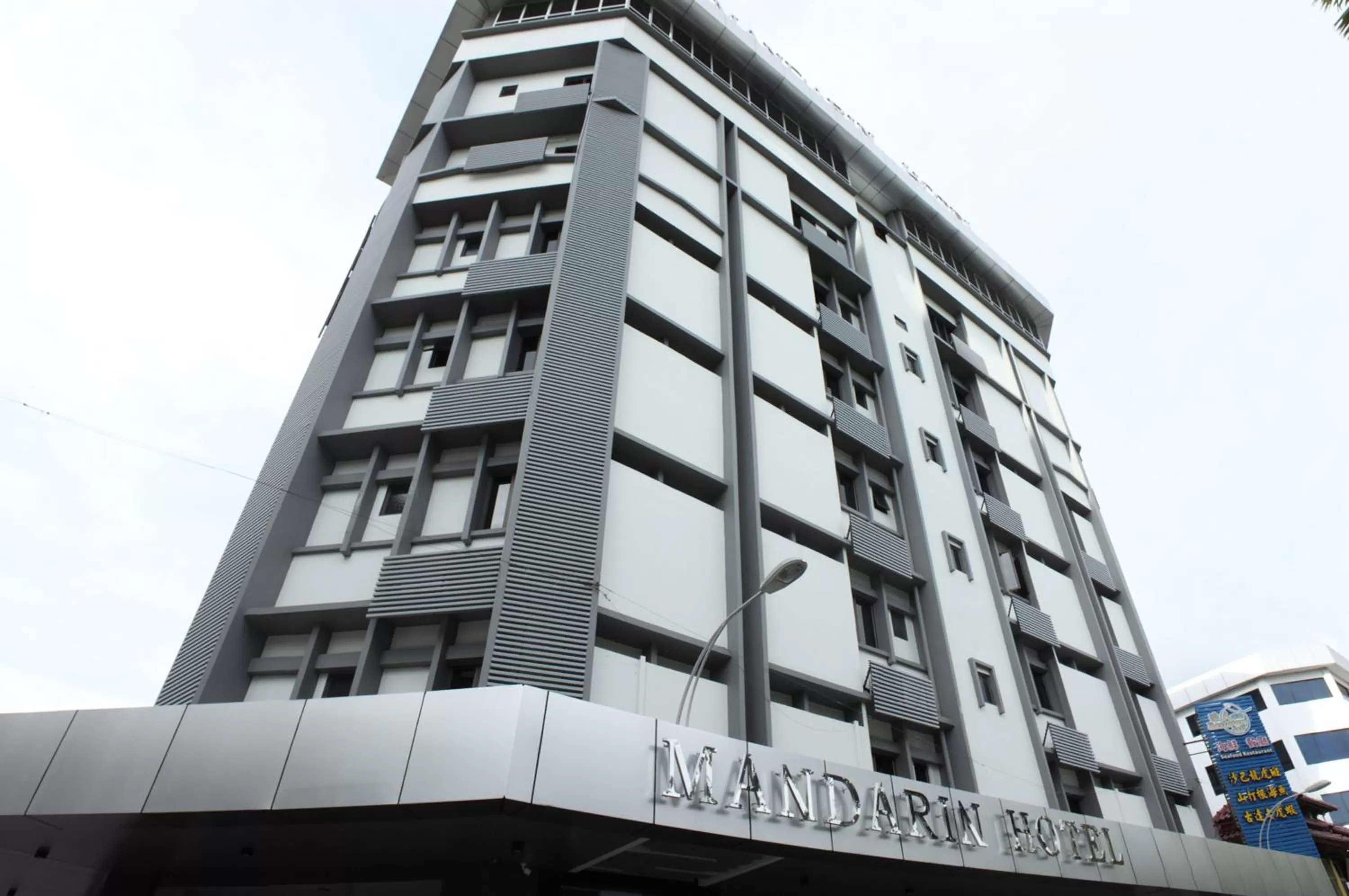 Property building in Mandarin Hotel Kota Kinabalu