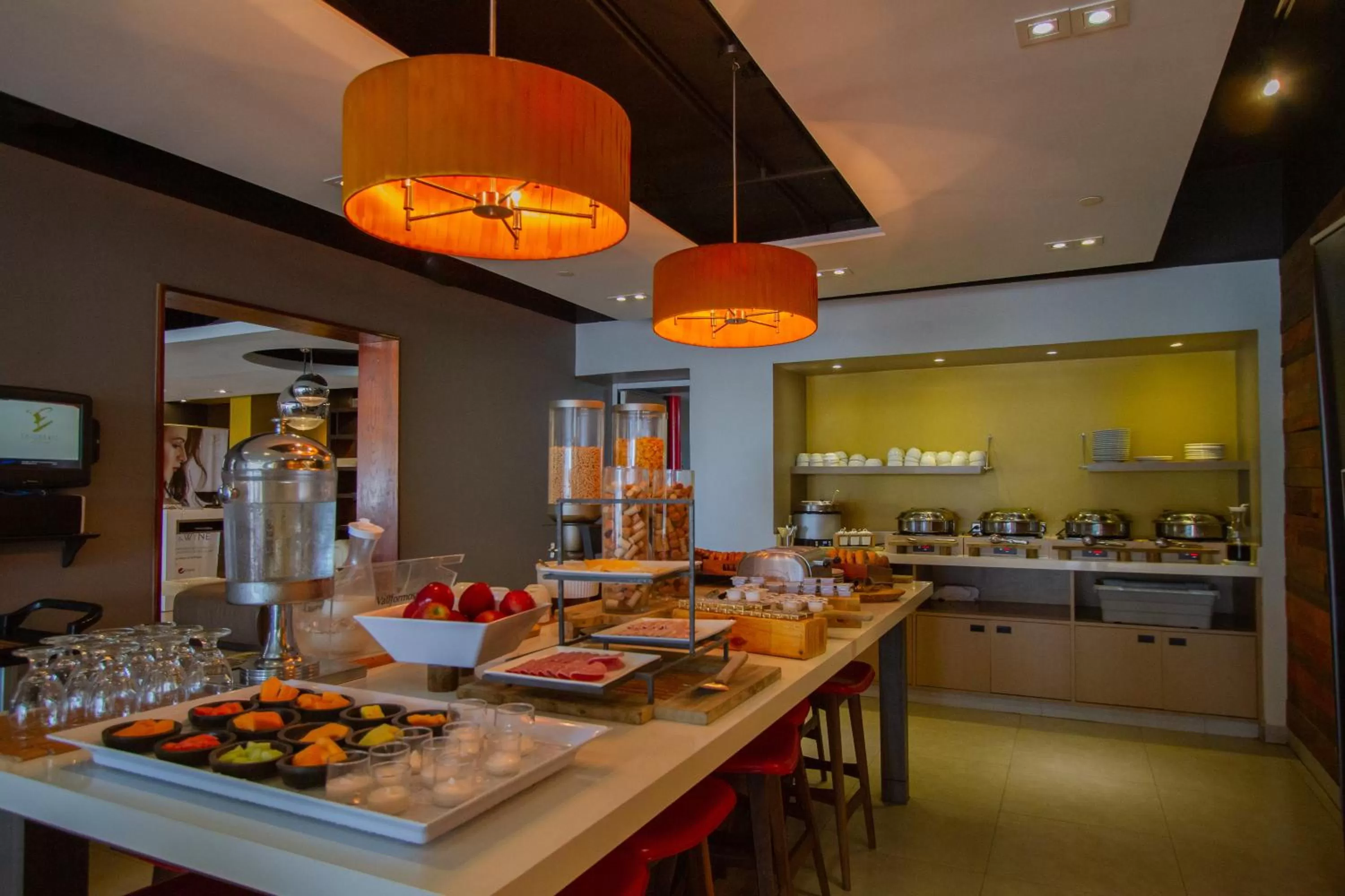 Restaurant/places to eat in TRYP by Wyndham Isla Verde