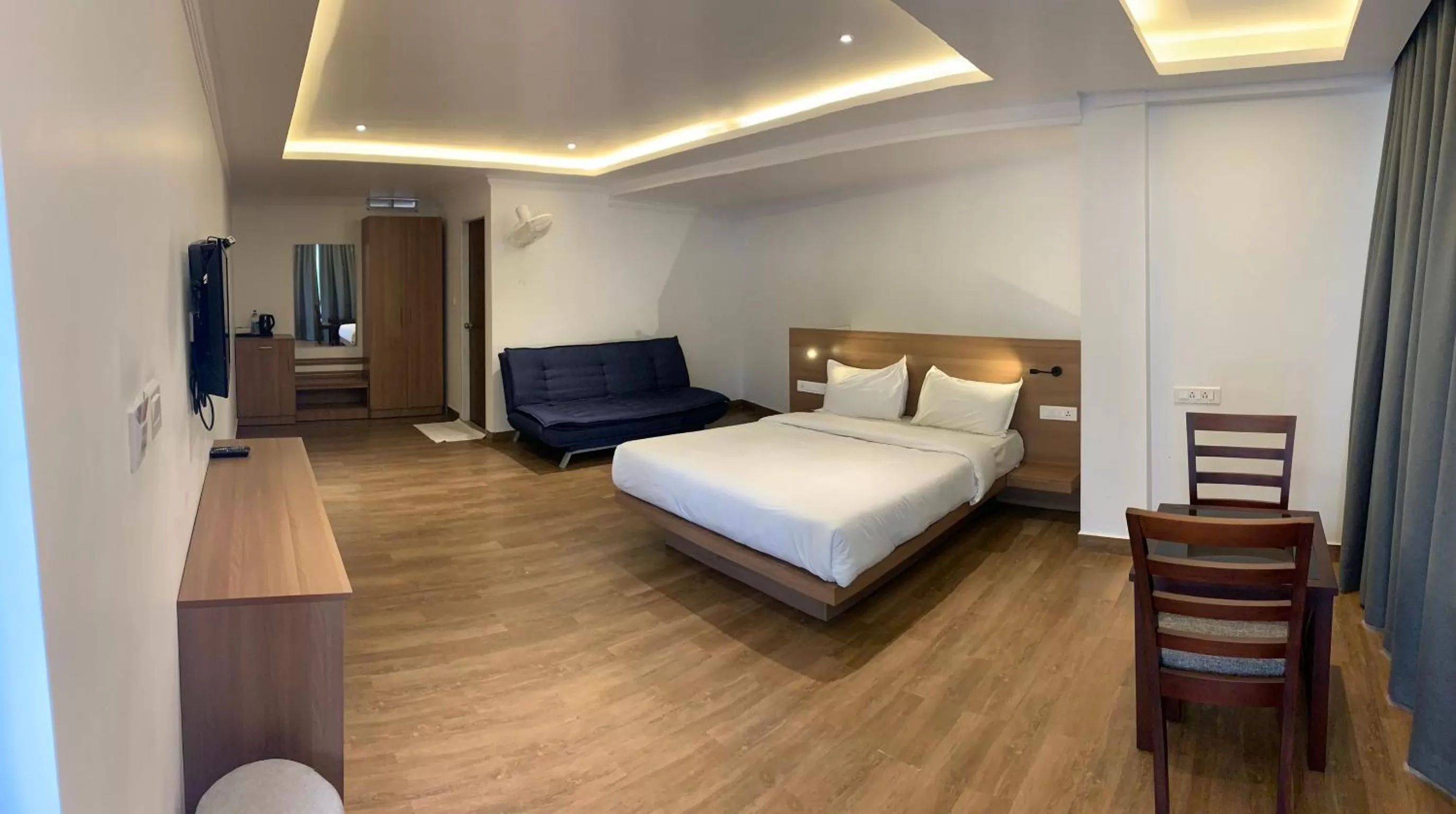 Superior Queen Room in Tea Garden Riverside