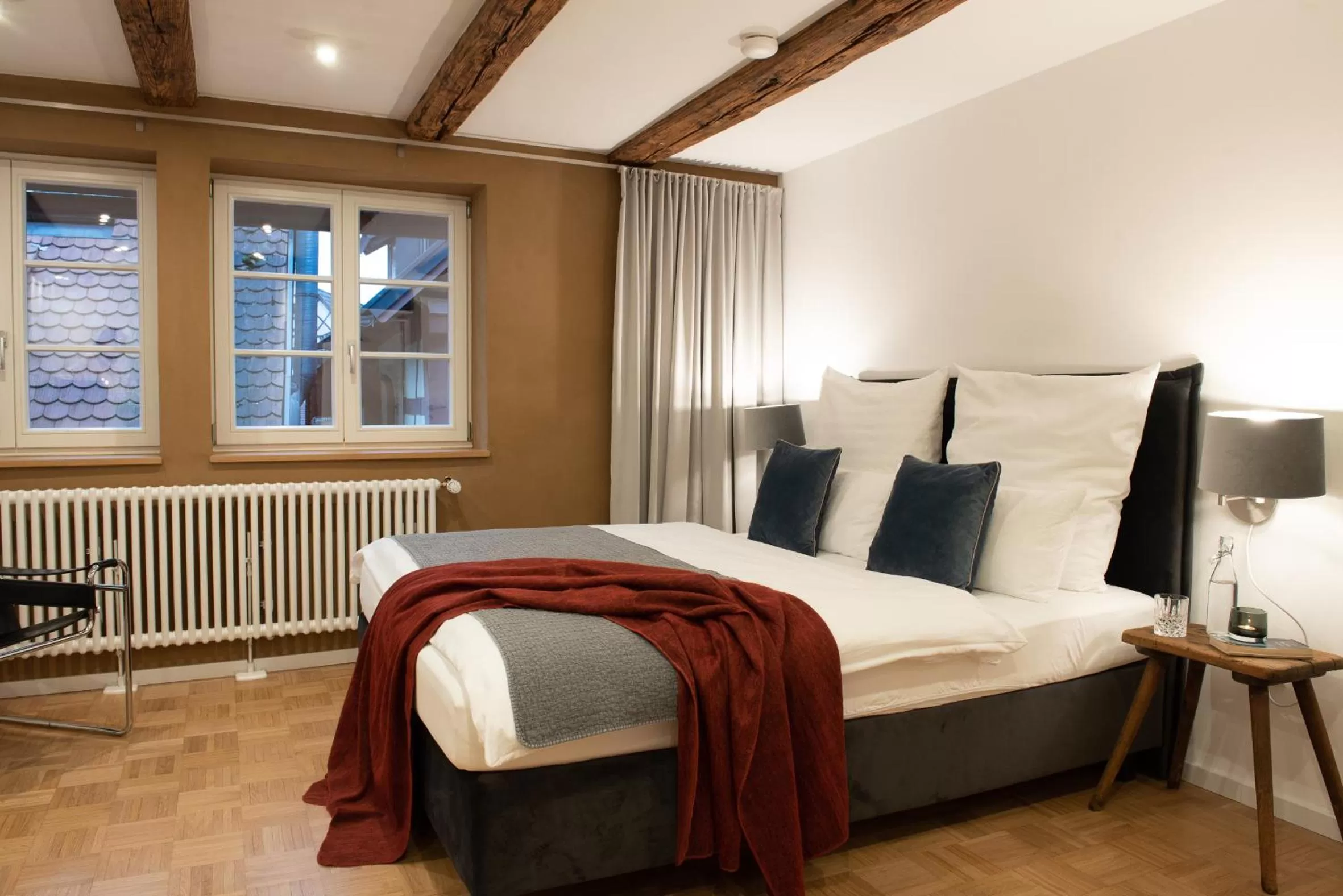 Bedroom, Bed in der Gänsbühl auf der Stadtmauer