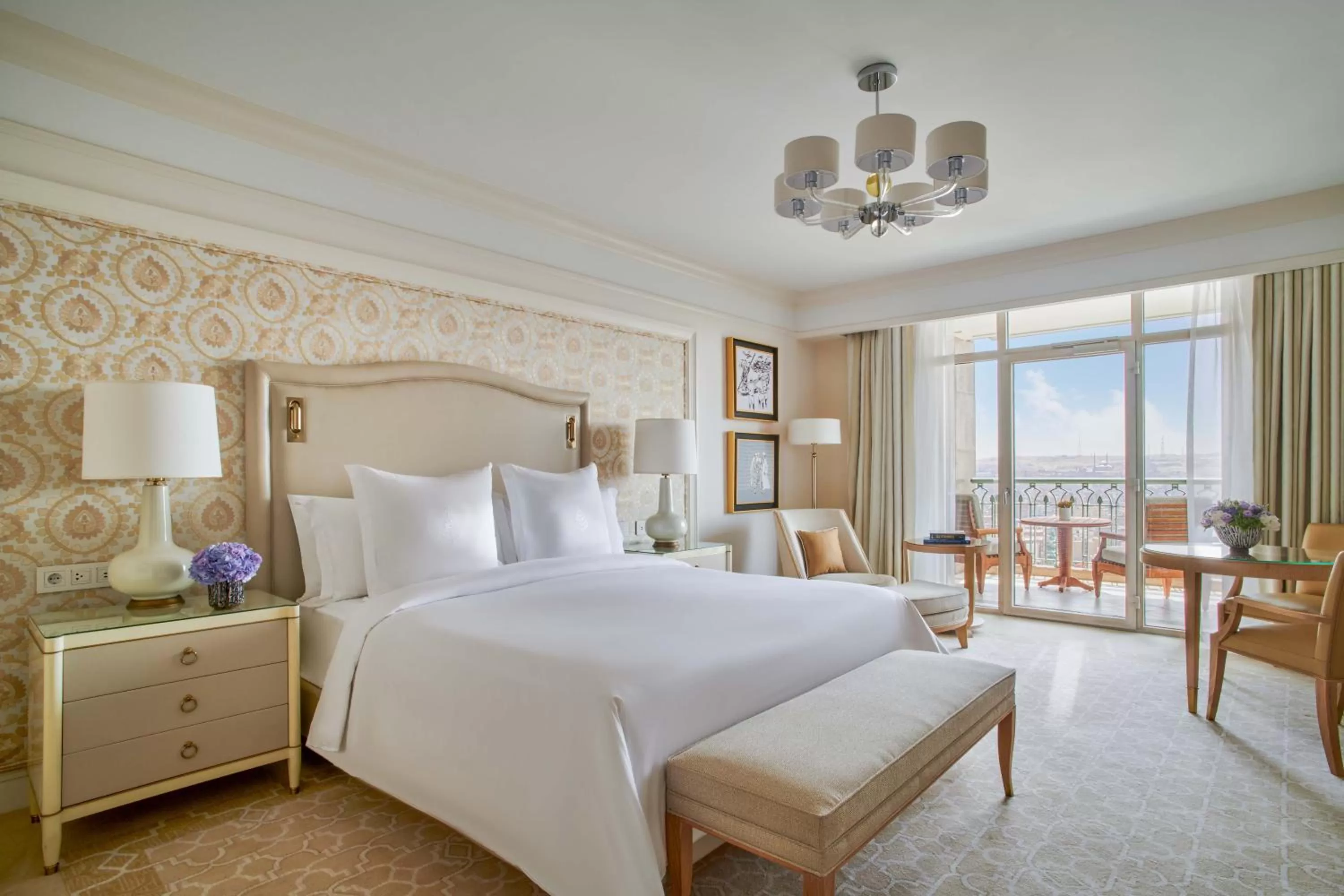 Bedroom, Bed in Four Seasons Hotel Cairo at Nile Plaza