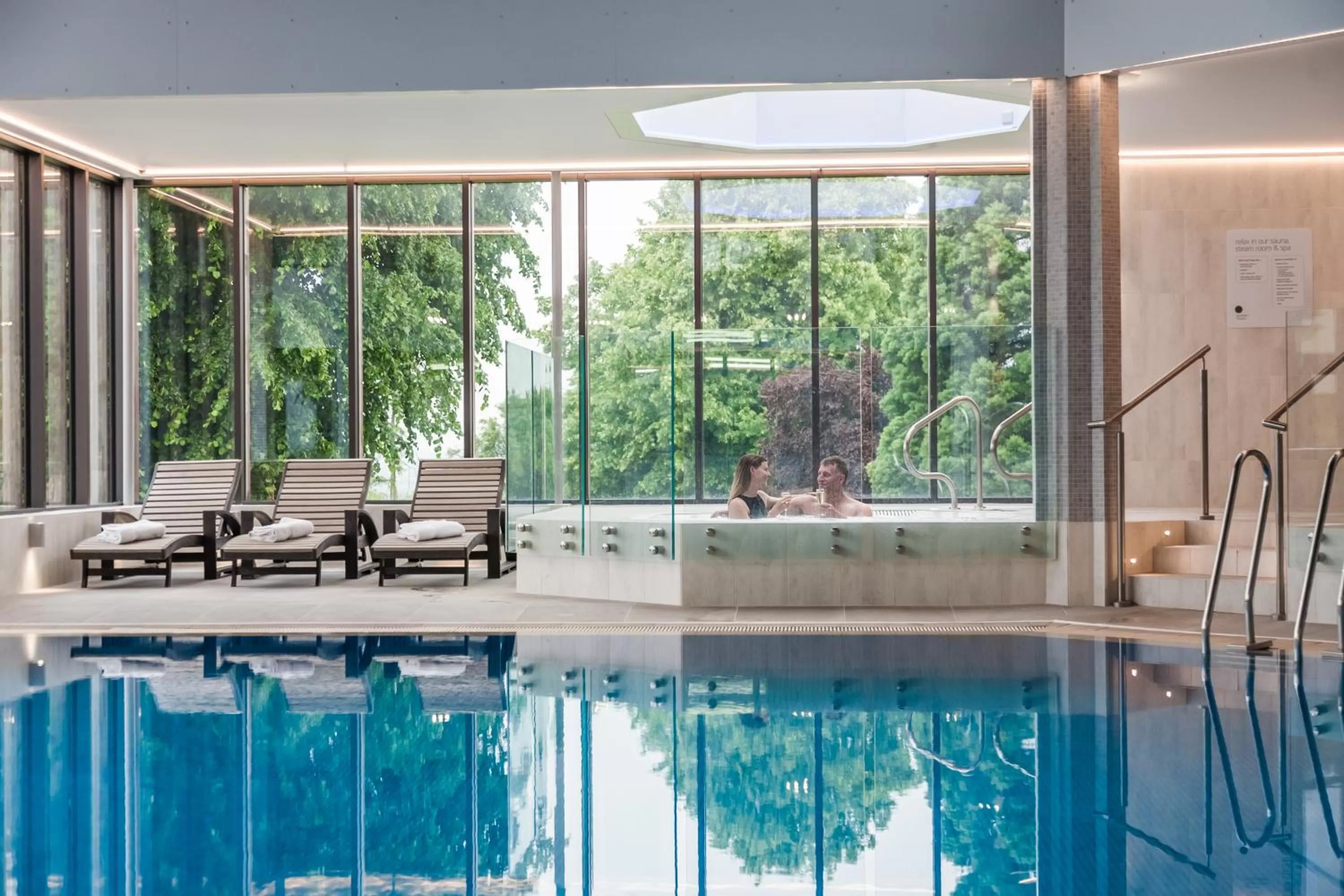 Pool view in Swindon Blunsdon House Hotel, BW Premier Collection