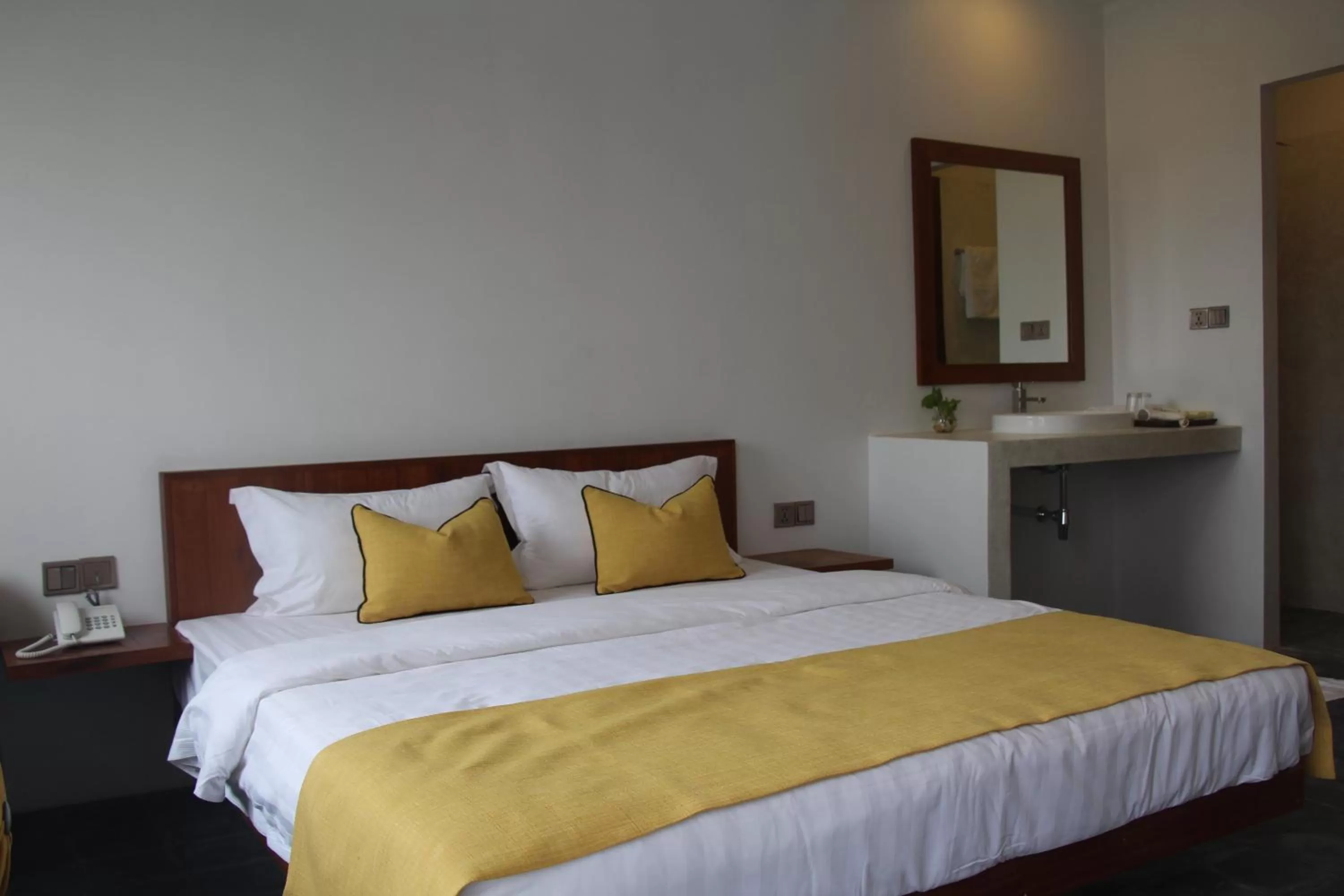 Bedroom, Bed in Sam So Boutique Villa