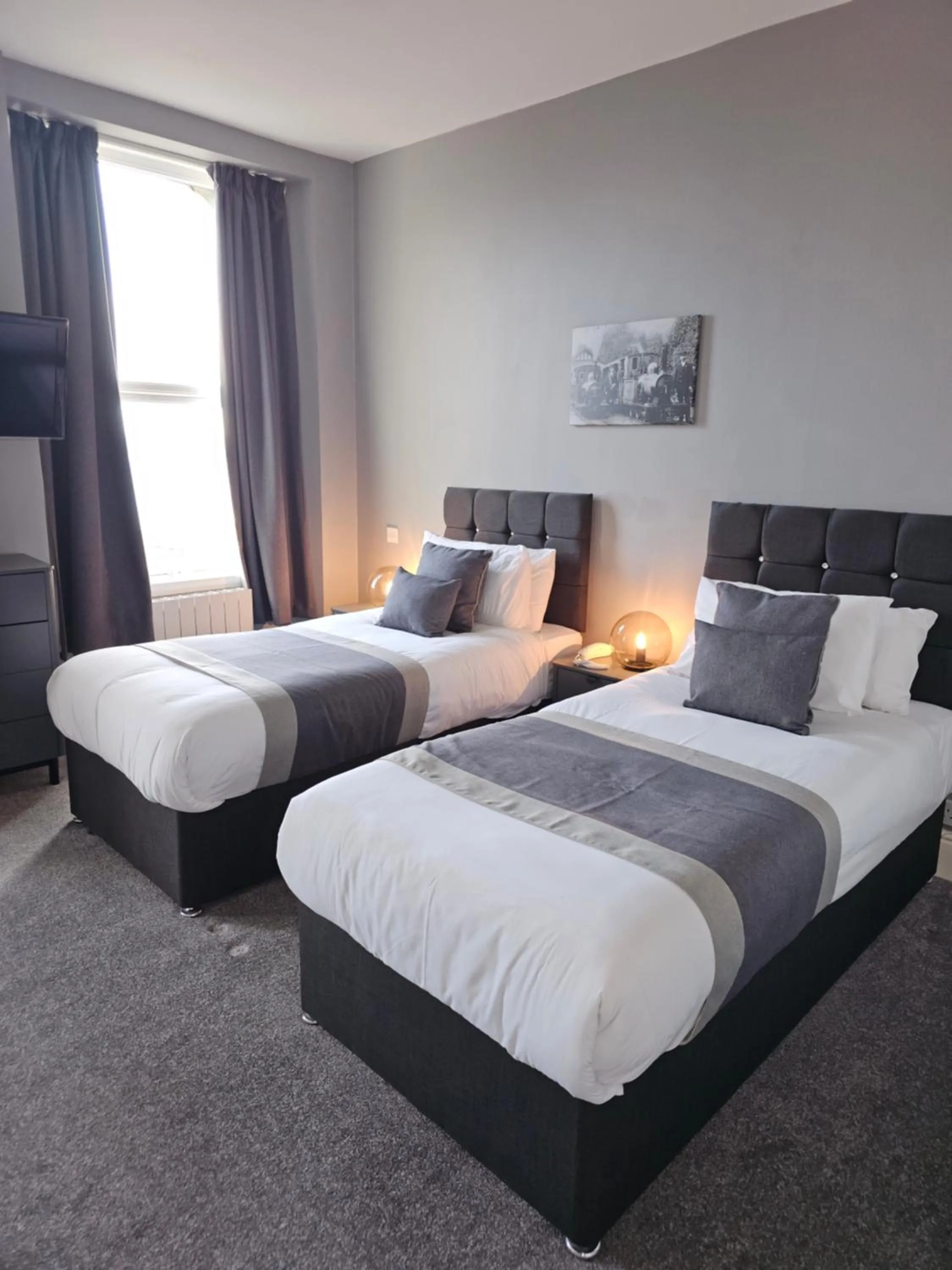 Bedroom, Bed in The Chesterhouse